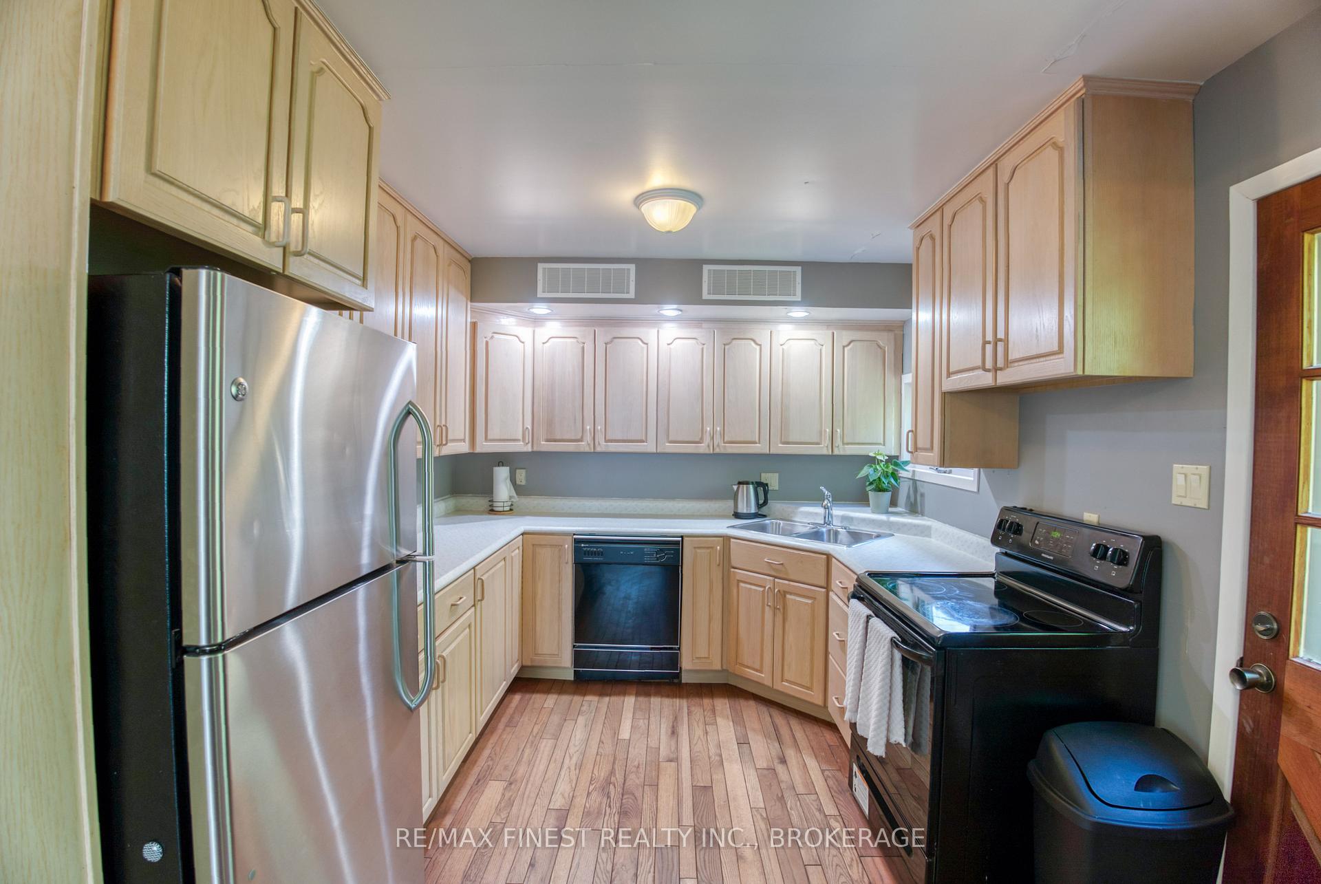 Photo 19 of 1023 Bethany Court, Frontenac, Frontenac Centre — HOMEH