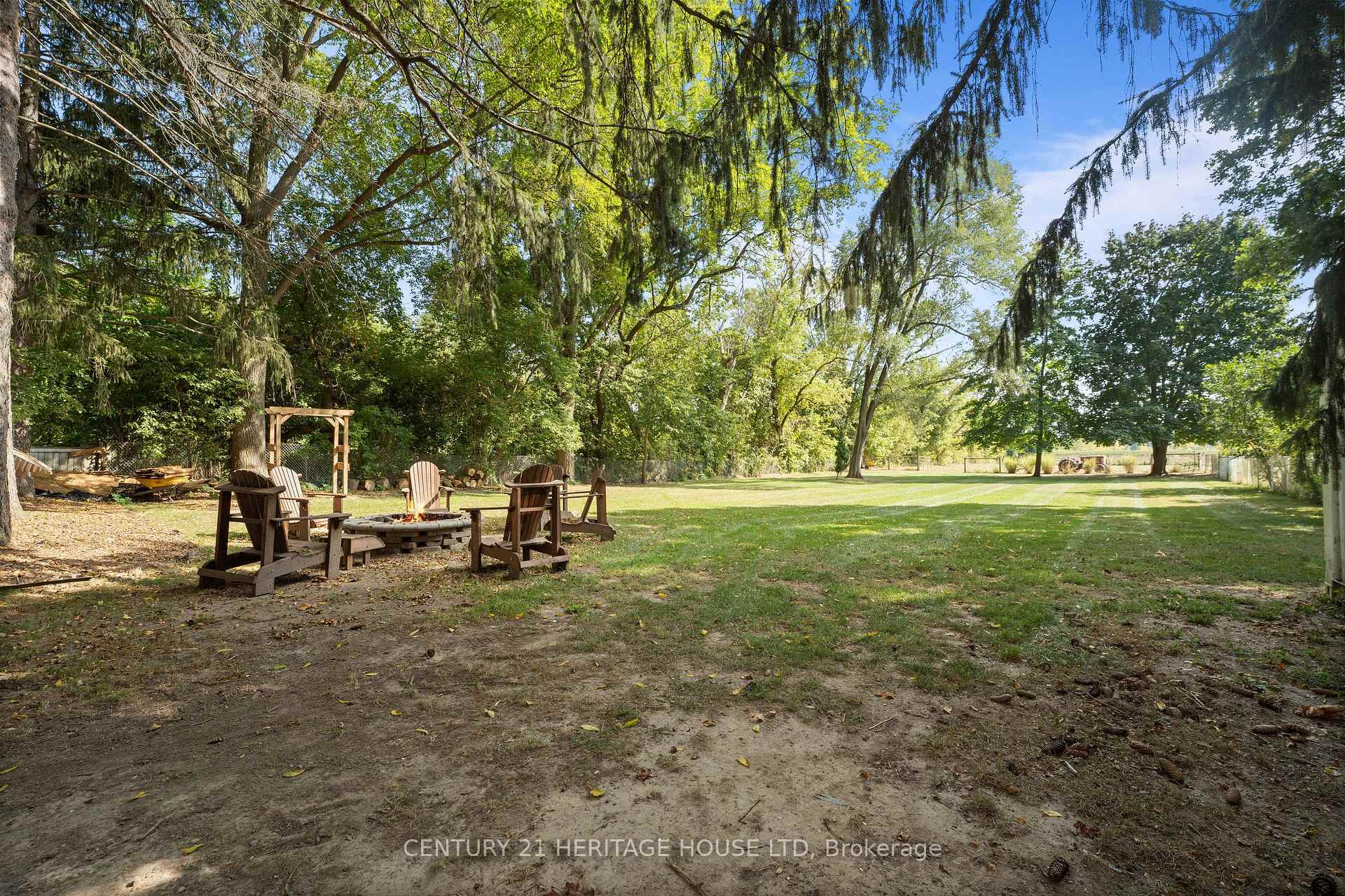 Photo 16 of 112 Baldwin Avenue S, Brant, Brantford Twp — HOMEH