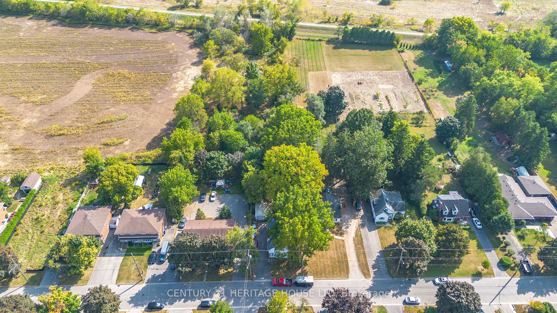 Photo 18 of 112 Baldwin Avenue S, Brant, Brantford Twp — HOMEH