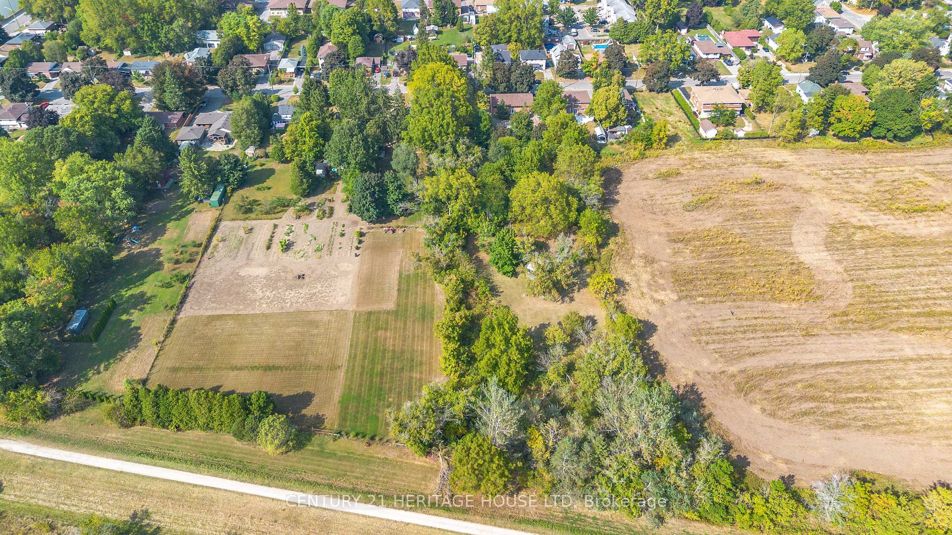 Photo 12 of 108 Baldwin Avenue, Brant, Brantford Twp — HOMEH