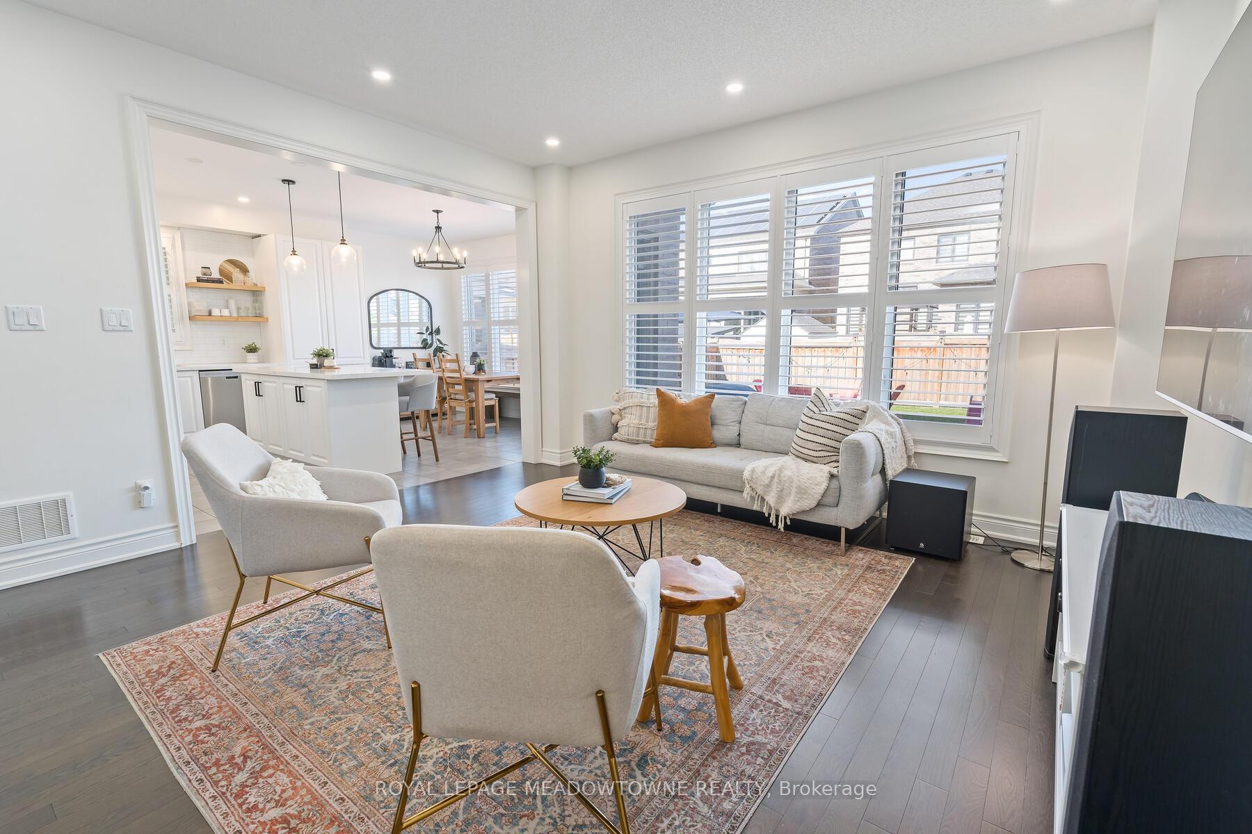 Photo 7 of 19 Mugford Crescent, Brampton, Bram West — HOMEH