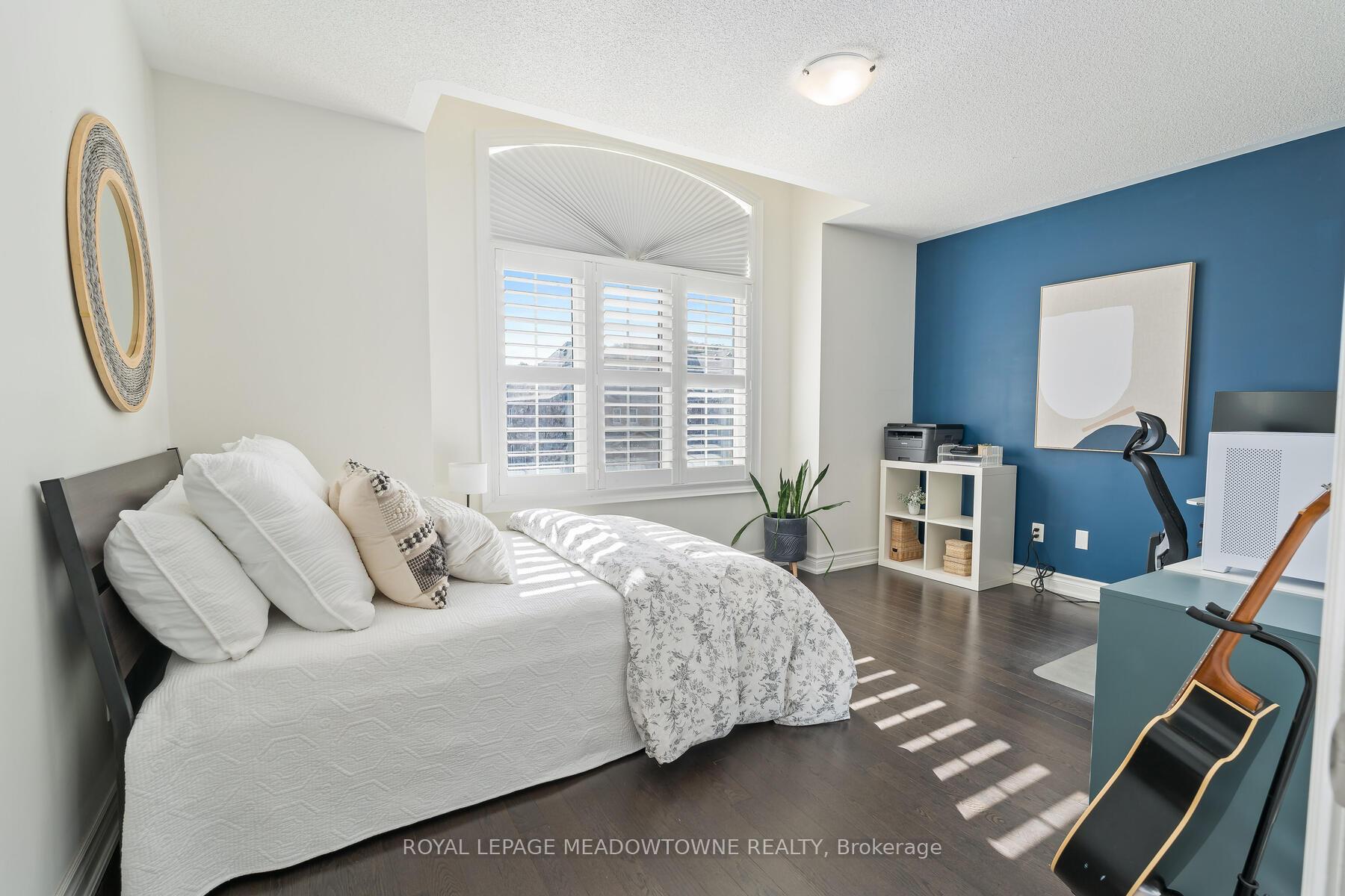Photo 22 of 19 Mugford Crescent, Brampton, Bram West — HOMEH