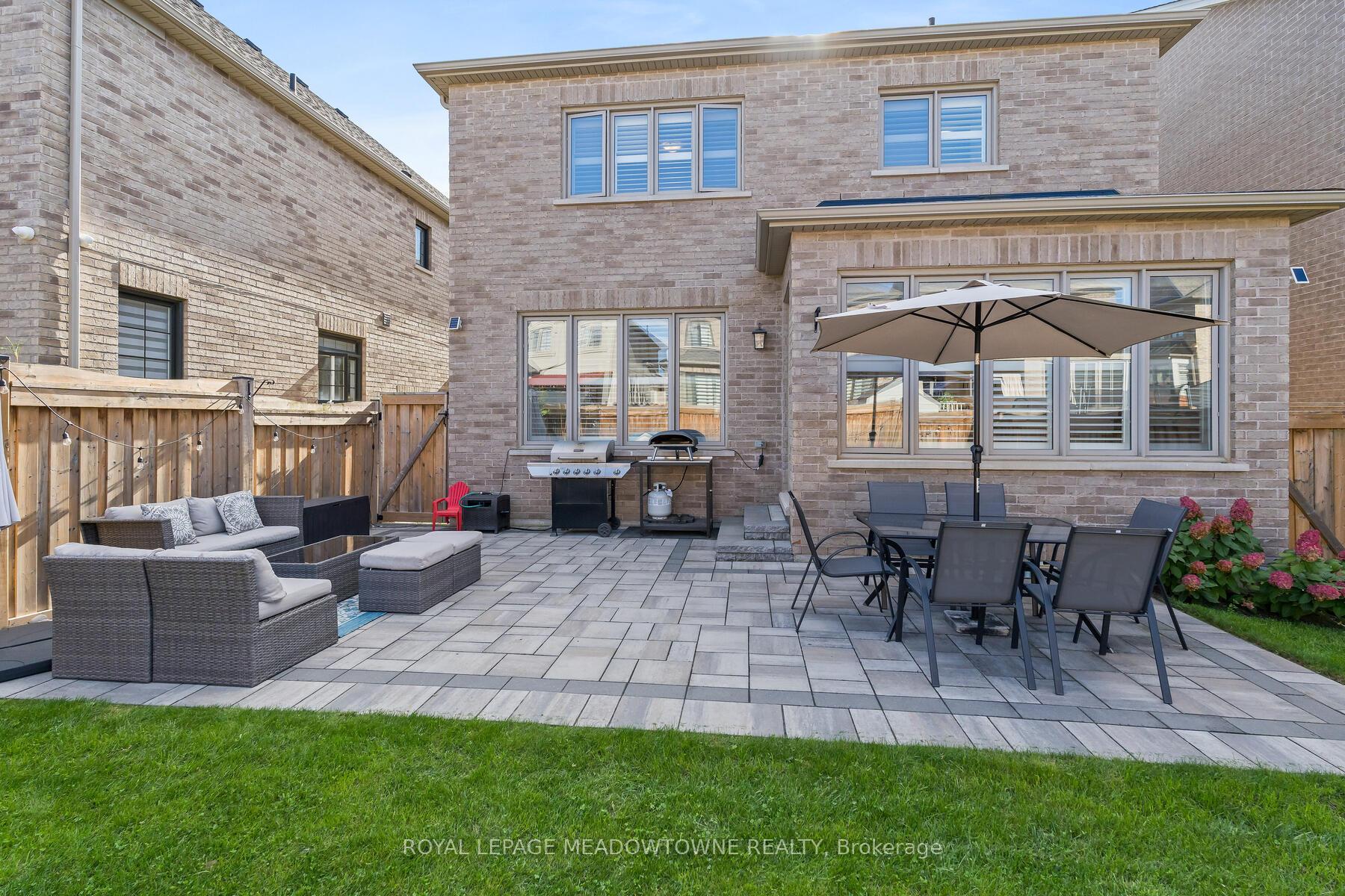 Photo 28 of 19 Mugford Crescent, Brampton, Bram West — HOMEH
