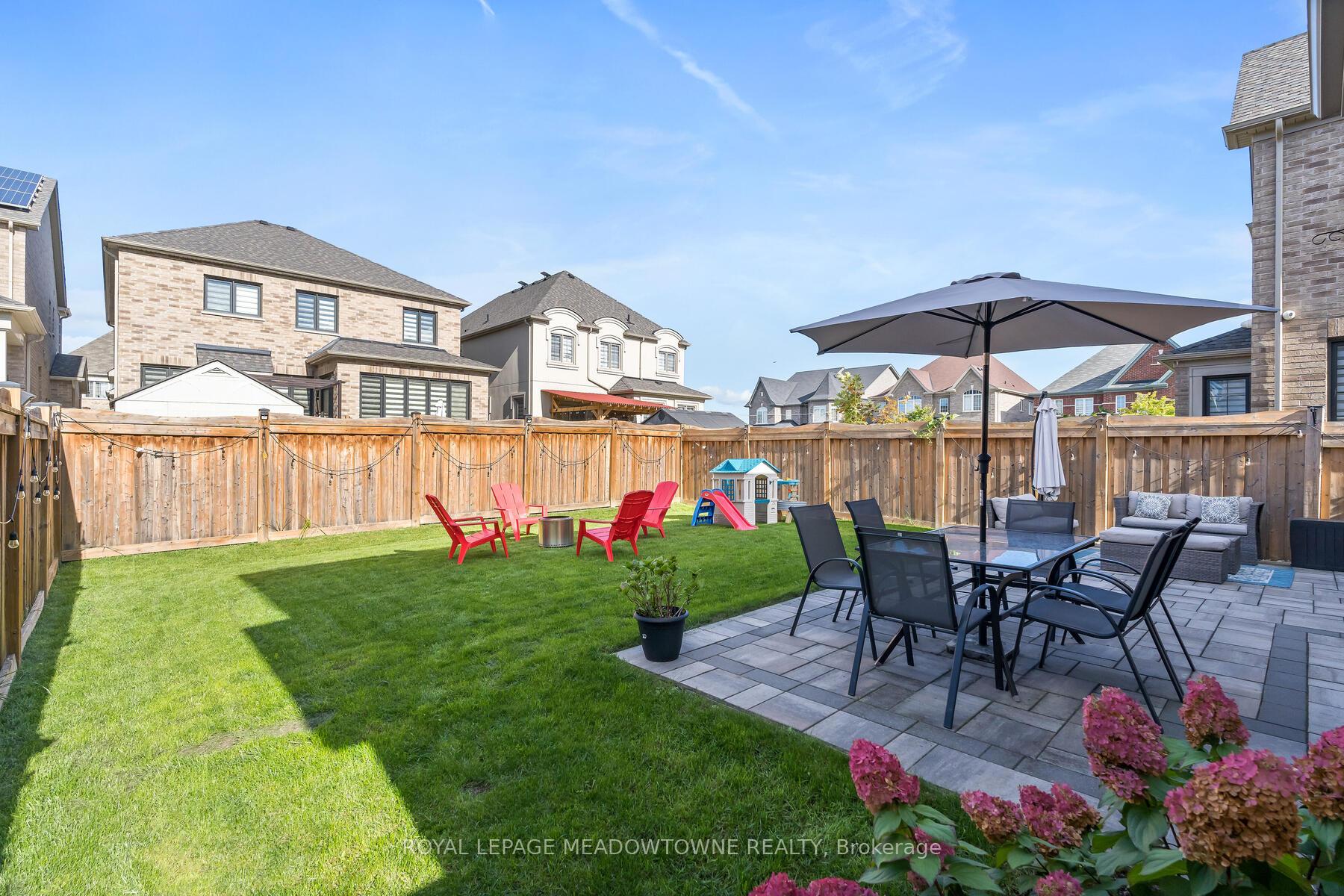 Photo 29 of 19 Mugford Crescent, Brampton, Bram West — HOMEH