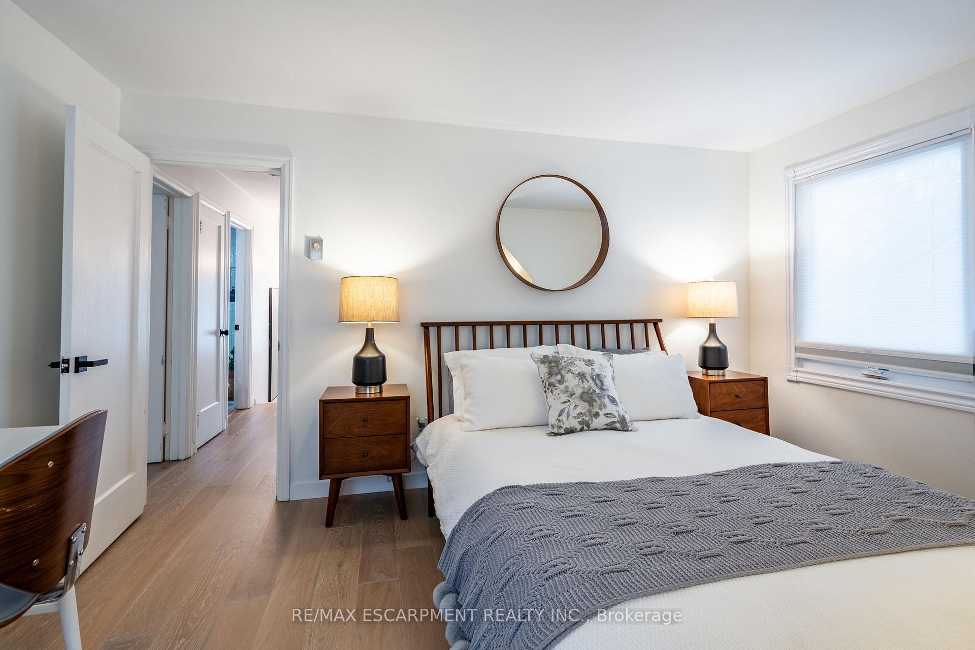 Photo 19 of 289 Mill Street, Hamilton, Waterdown — HOMEH