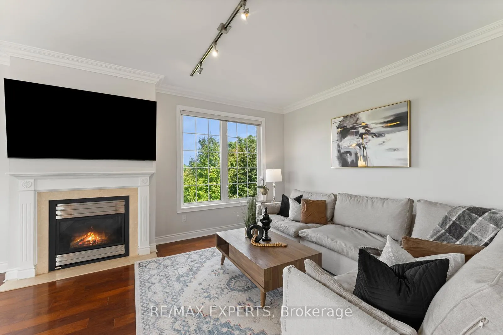 Photo 7 of 134 Rolling Hills Lane, Caledon, Bolton West — HOMEH
