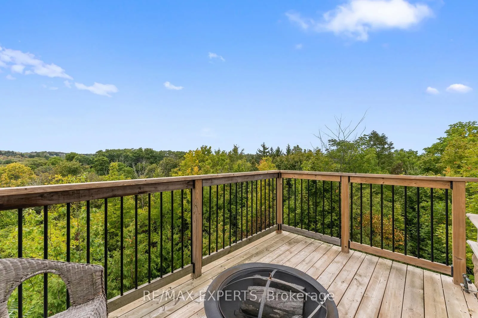 Photo 34 of 134 Rolling Hills Lane, Caledon, Bolton West — HOMEH
