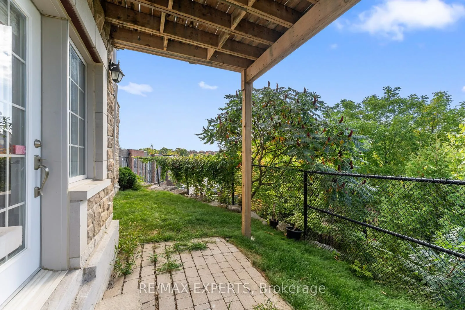 Photo 37 of 134 Rolling Hills Lane, Caledon, Bolton West — HOMEH