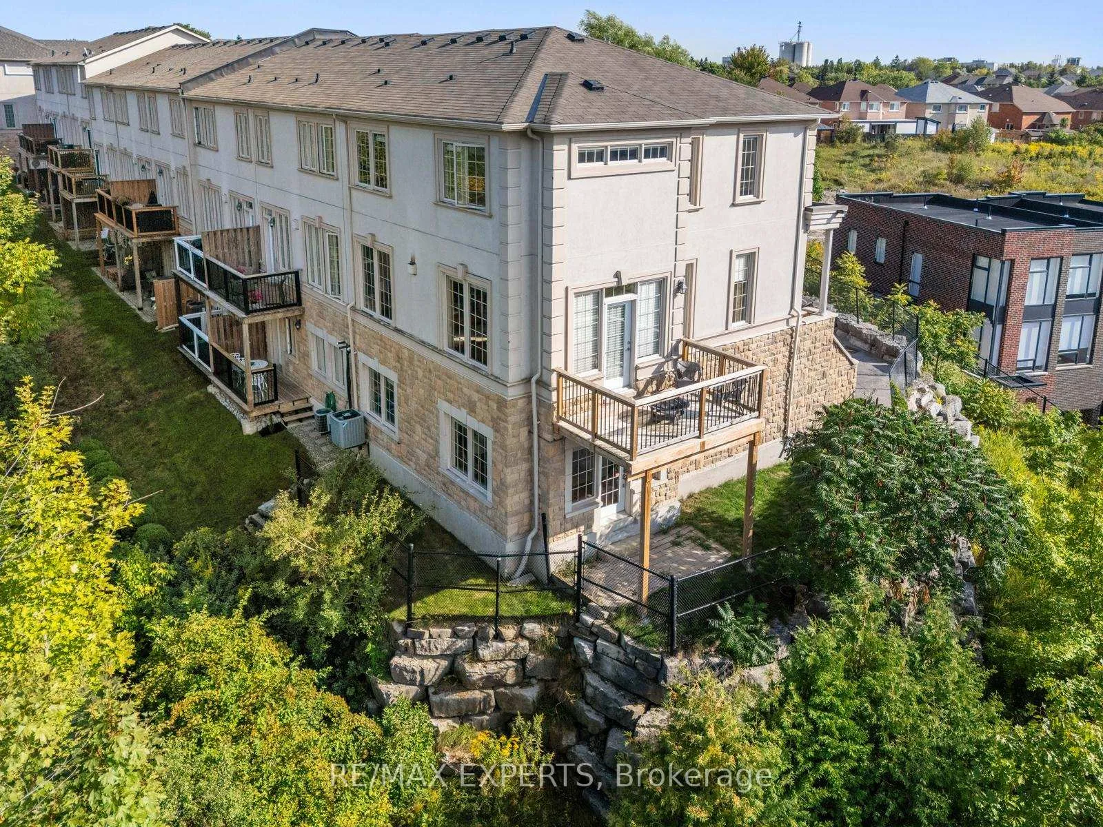 Photo 38 of 134 Rolling Hills Lane, Caledon, Bolton West — HOMEH