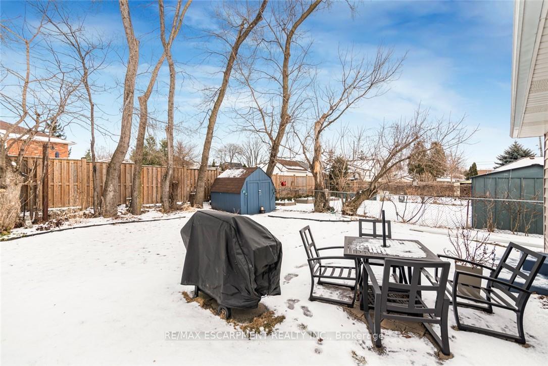 Photo 66 of 865 Queensdale Avenue E, Hamilton, Raleigh — HOMEH
