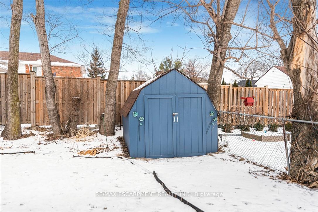 Photo 67 of 865 Queensdale Avenue E, Hamilton, Raleigh — HOMEH