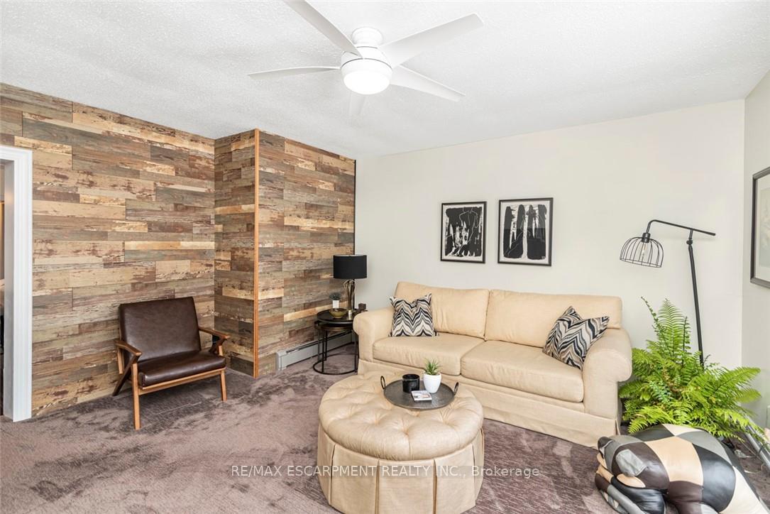 Photo 26 of 865 Queensdale Avenue E, Hamilton, Raleigh — HOMEH