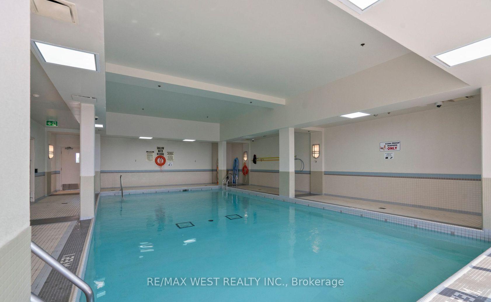 Photo 11 of Unit 309, 7 North Park Road, Vaughan, Beverley Glen — HOMEH