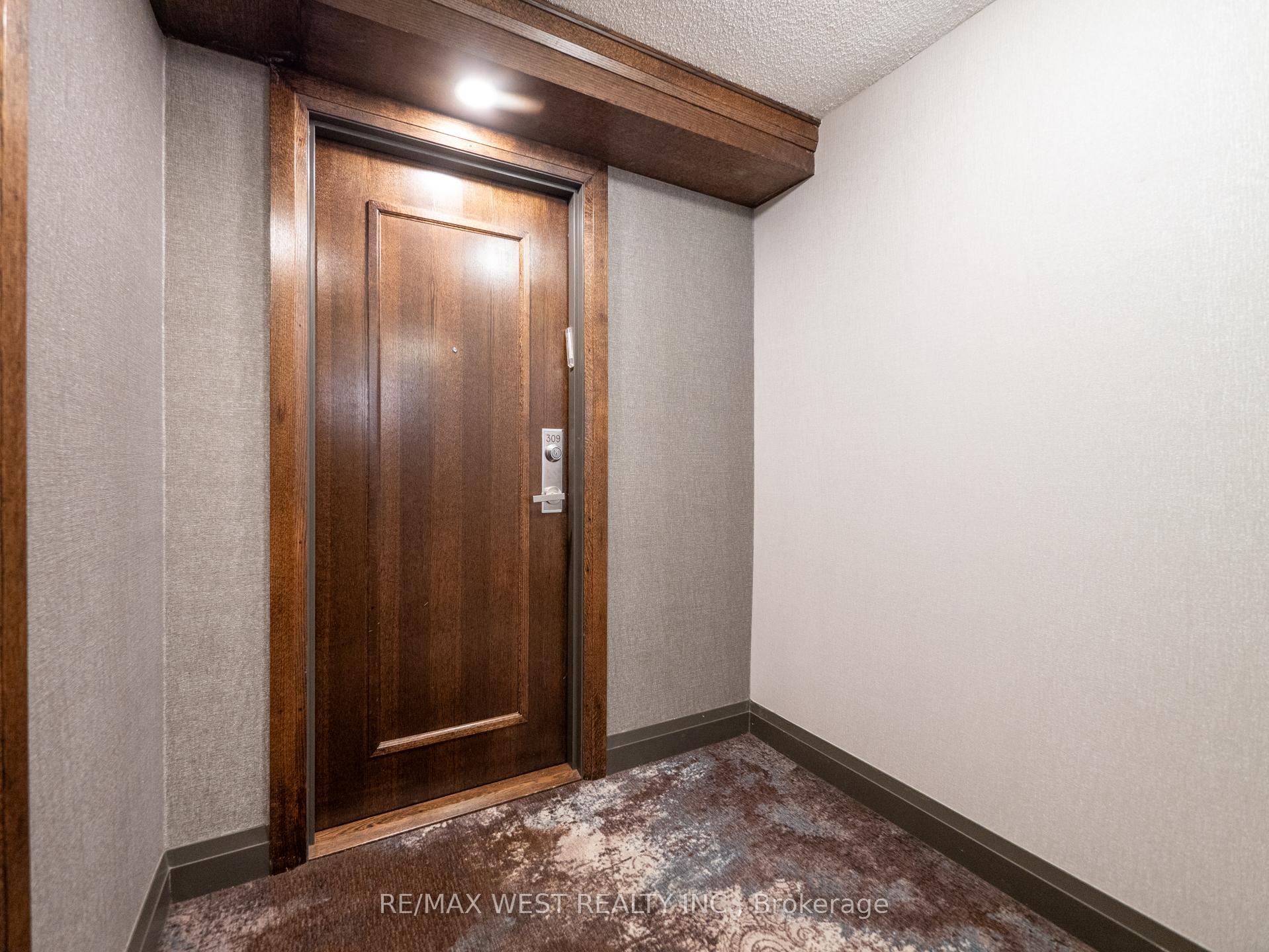 Photo 14 of Unit 309, 7 North Park Road, Vaughan, Beverley Glen — HOMEH