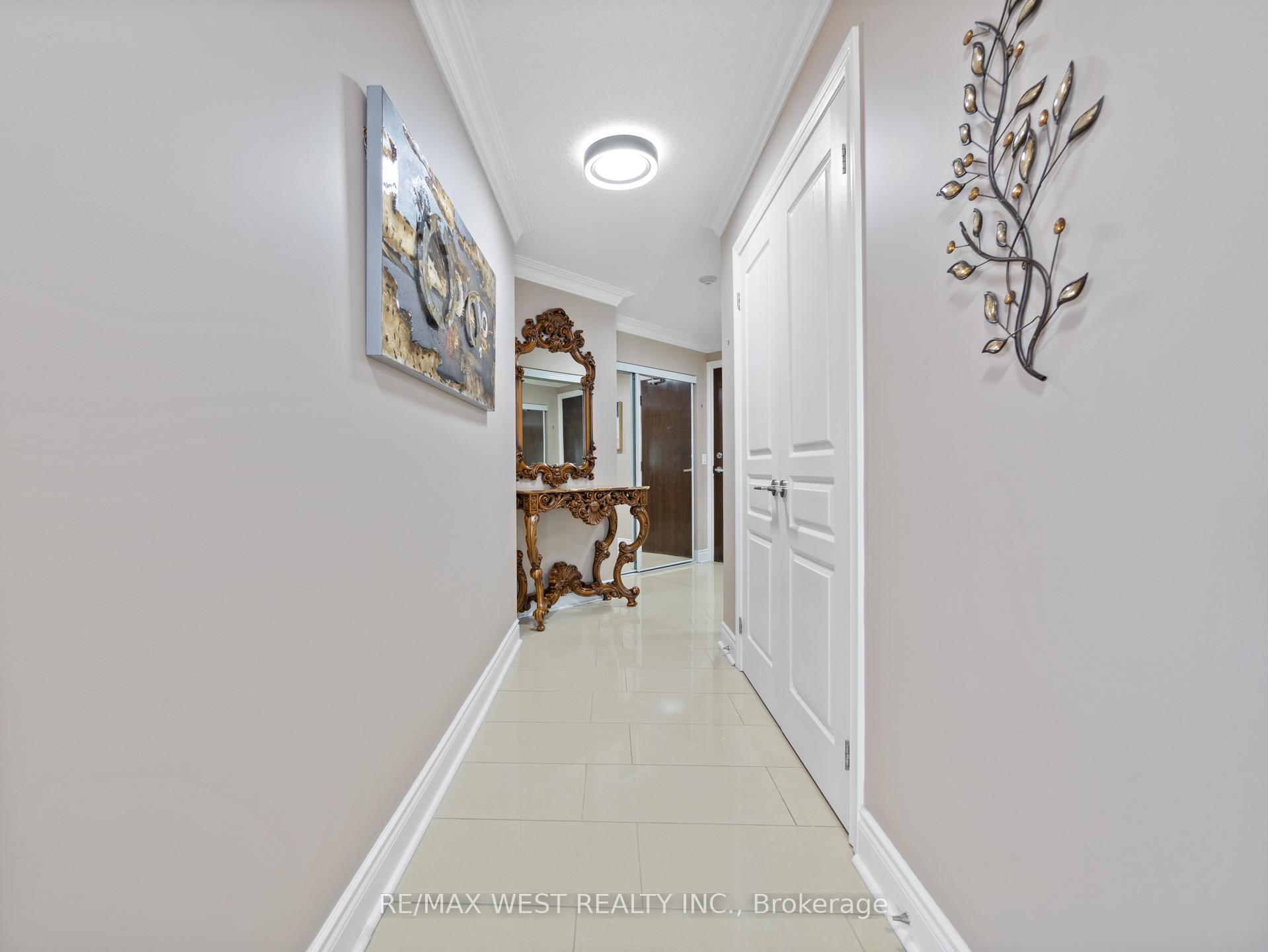 Photo 18 of Unit 309, 7 North Park Road, Vaughan, Beverley Glen — HOMEH