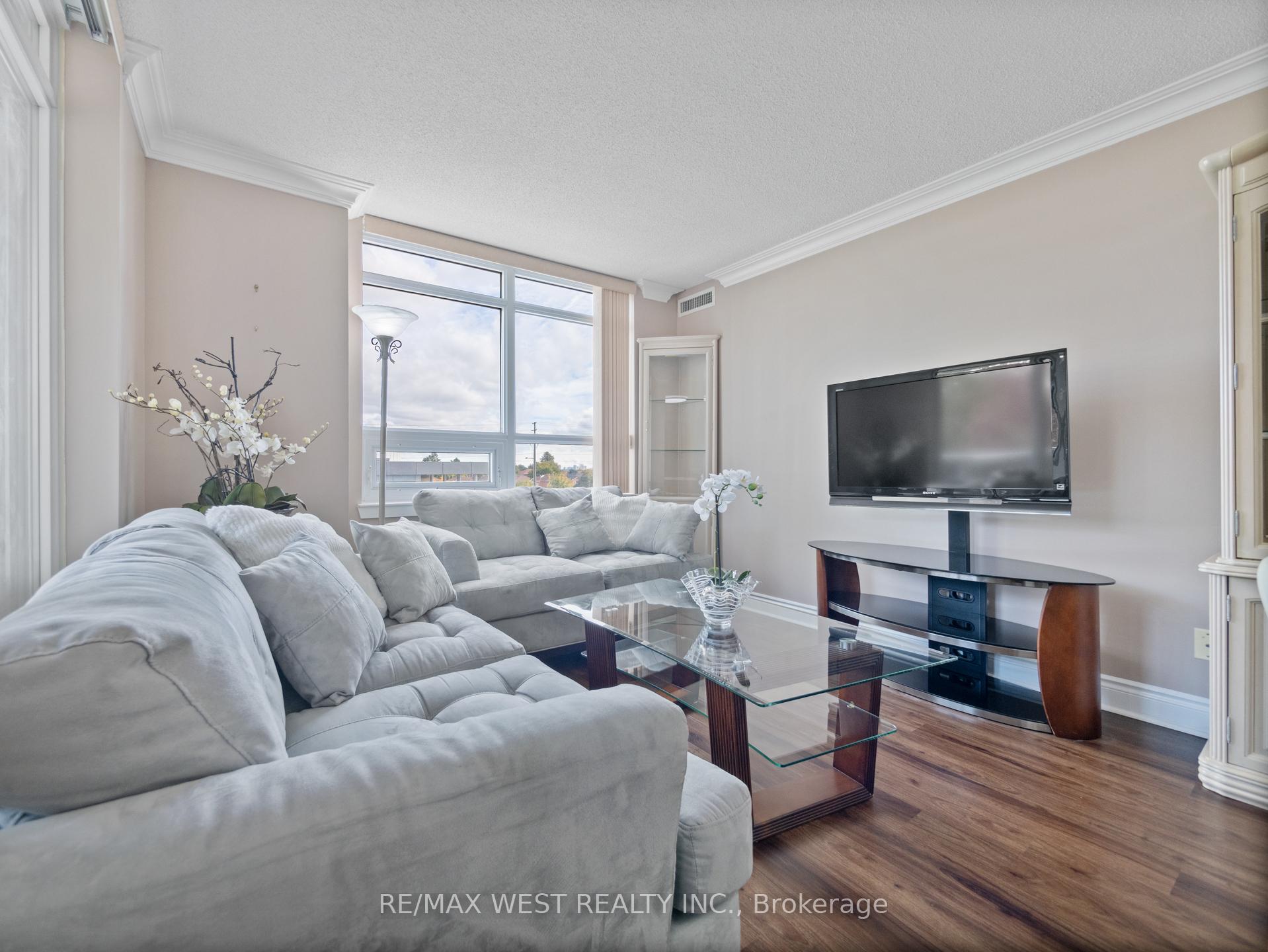 Photo 24 of Unit 309, 7 North Park Road, Vaughan, Beverley Glen — HOMEH