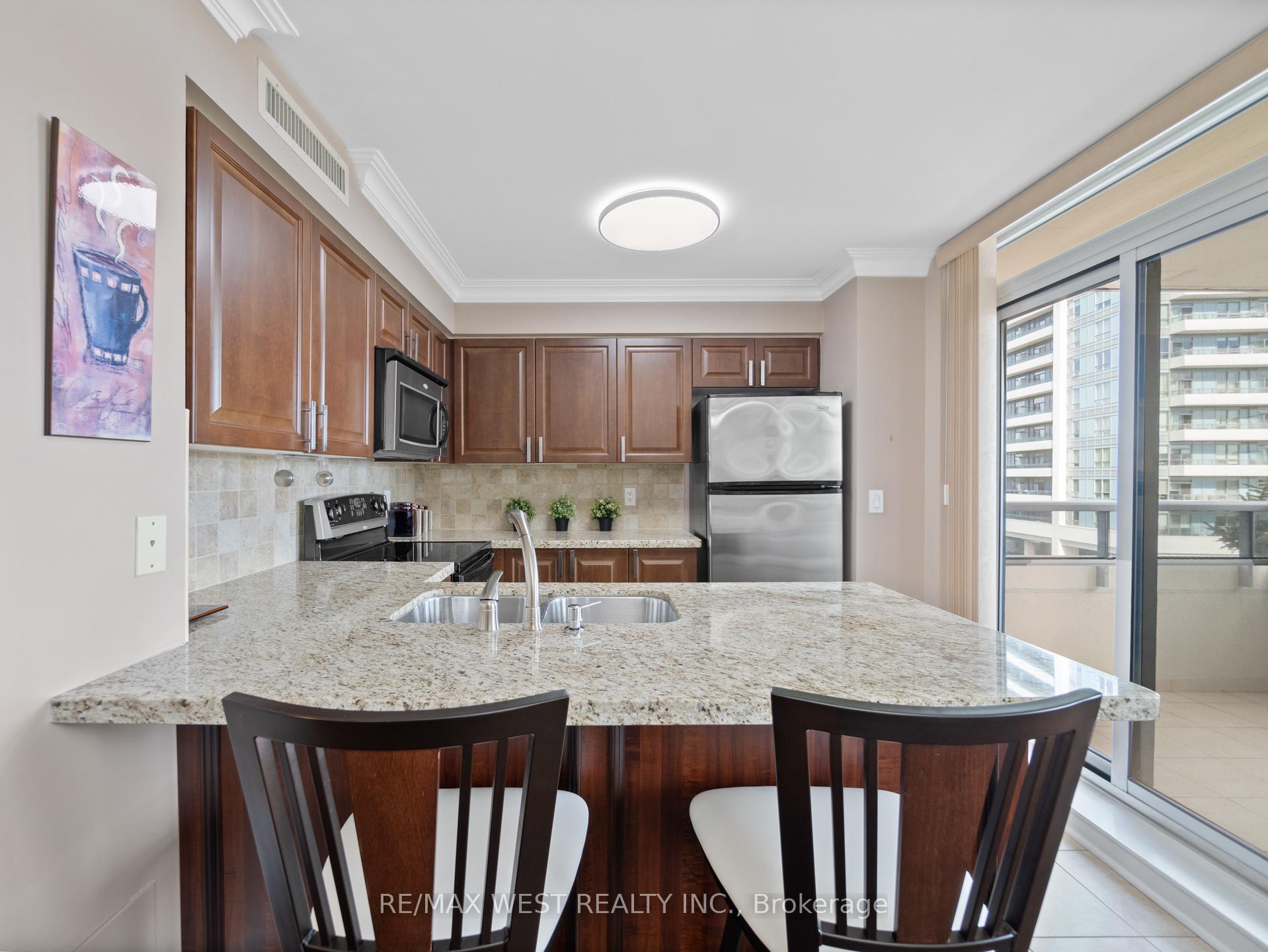 Photo 27 of Unit 309, 7 North Park Road, Vaughan, Beverley Glen — HOMEH