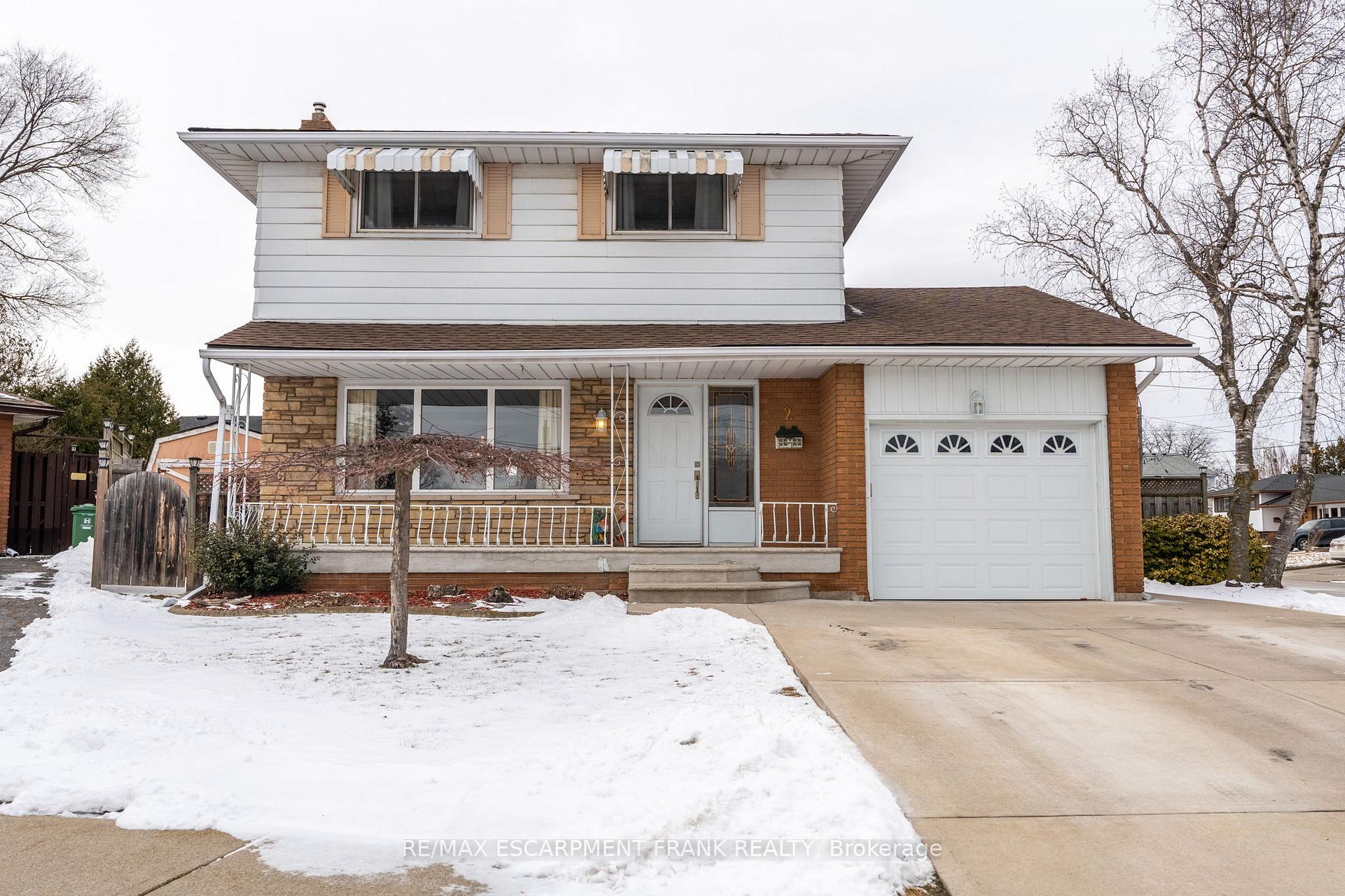 Photo 1 of 2 Maria Court, Hamilton, Lisgar — HOMEH