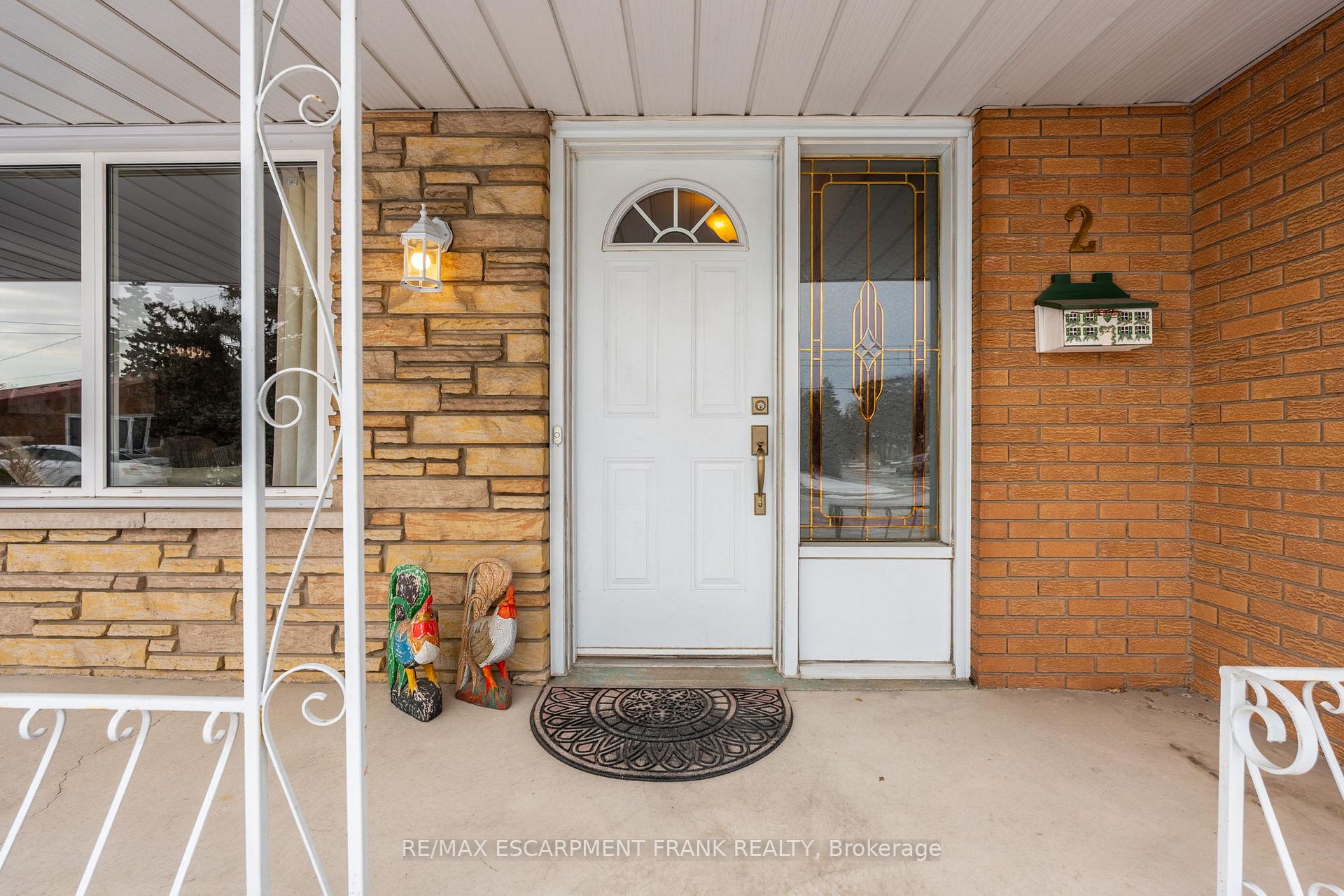 Photo 2 of 2 Maria Court, Hamilton, Lisgar — HOMEH