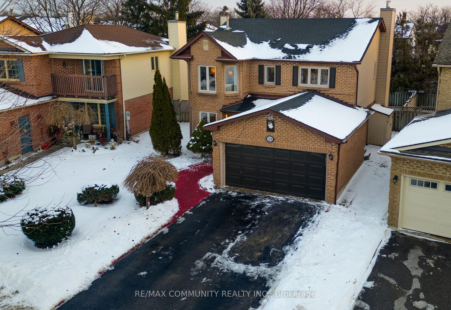Photo 3 of 23 Reed Drive, Ajax, Central — HOMEH