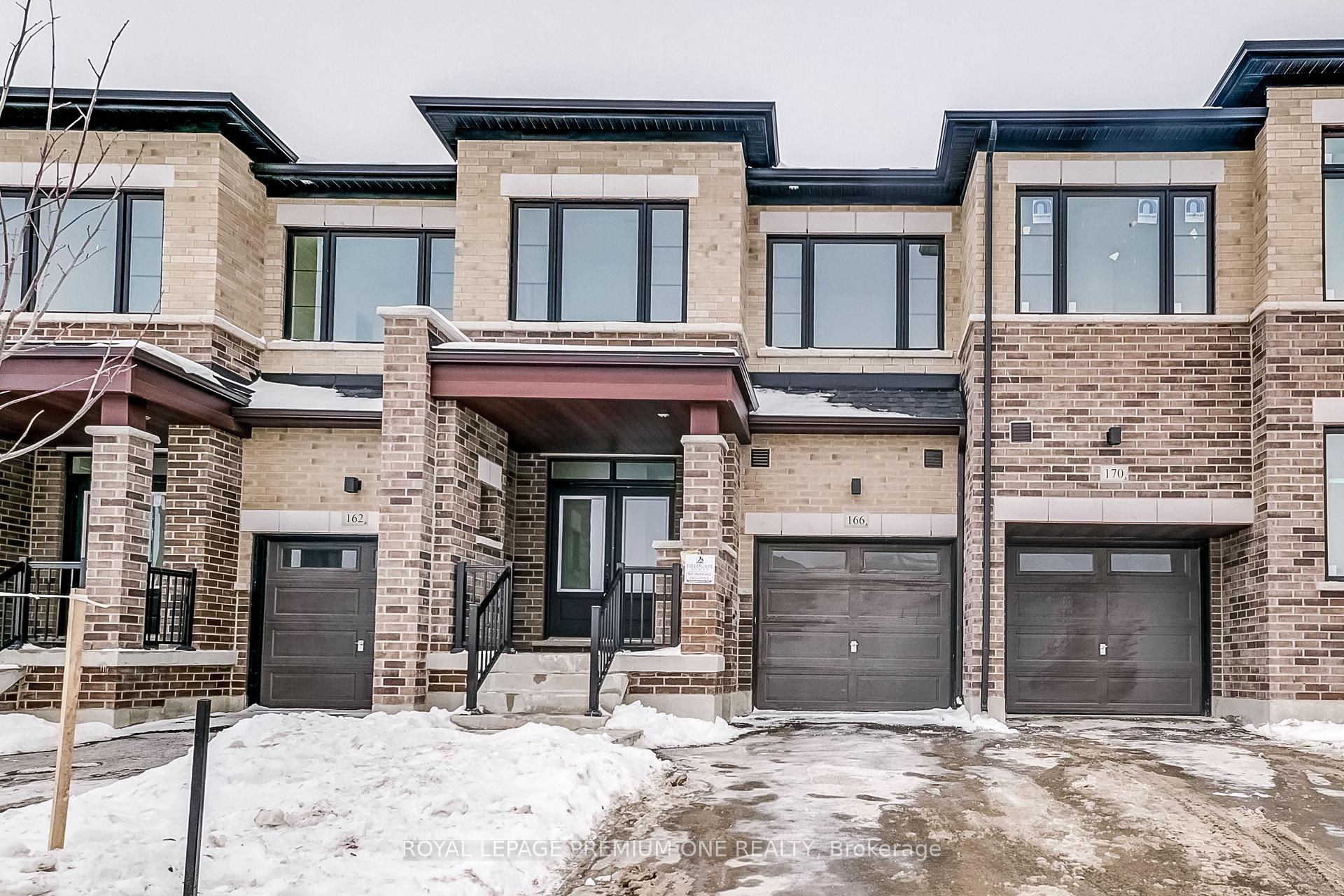 Photo 2 of 166 Hartington Street, Vaughan, Kleinburg — HOMEH