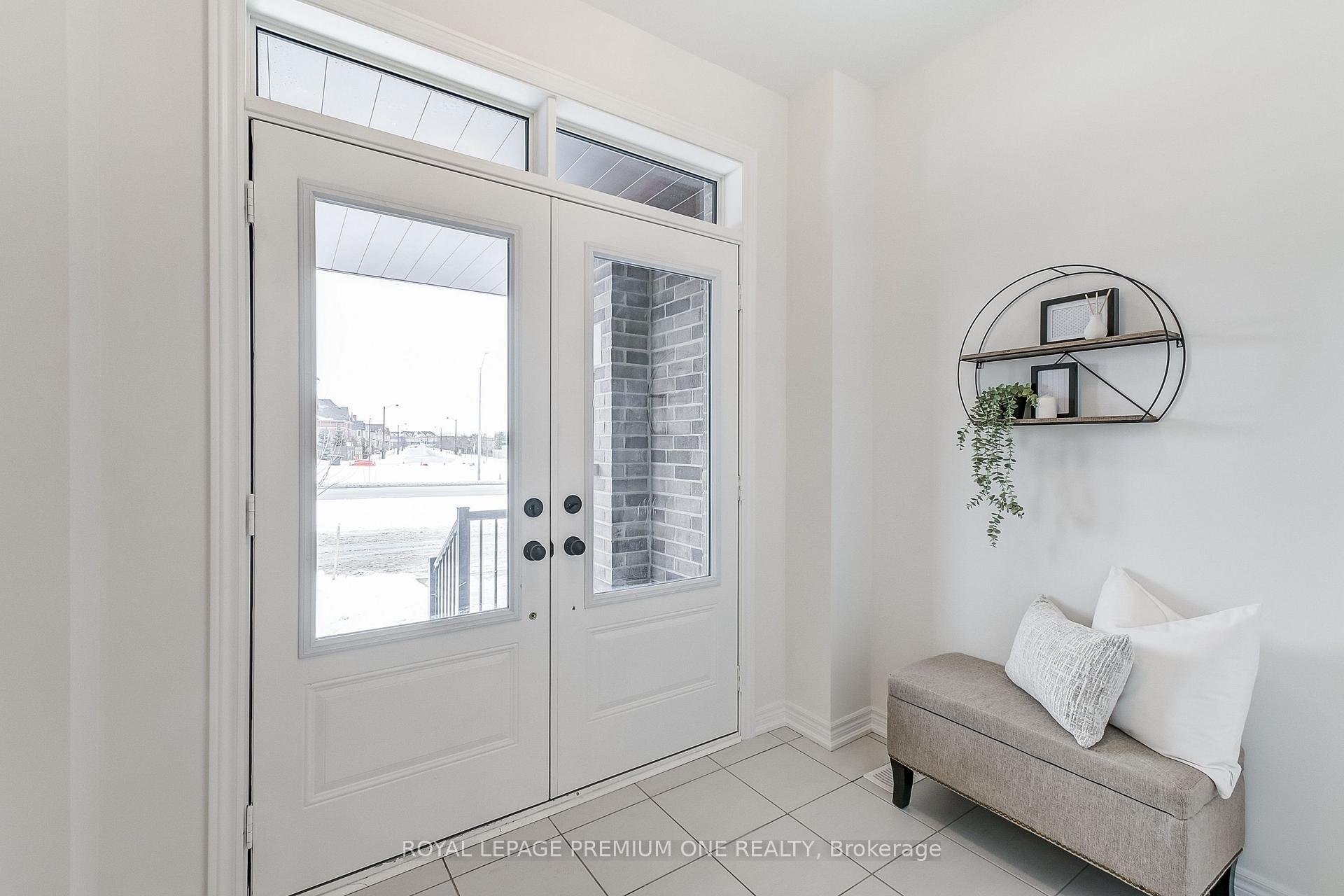 Photo 6 of 166 Hartington Street, Vaughan, Kleinburg — HOMEH