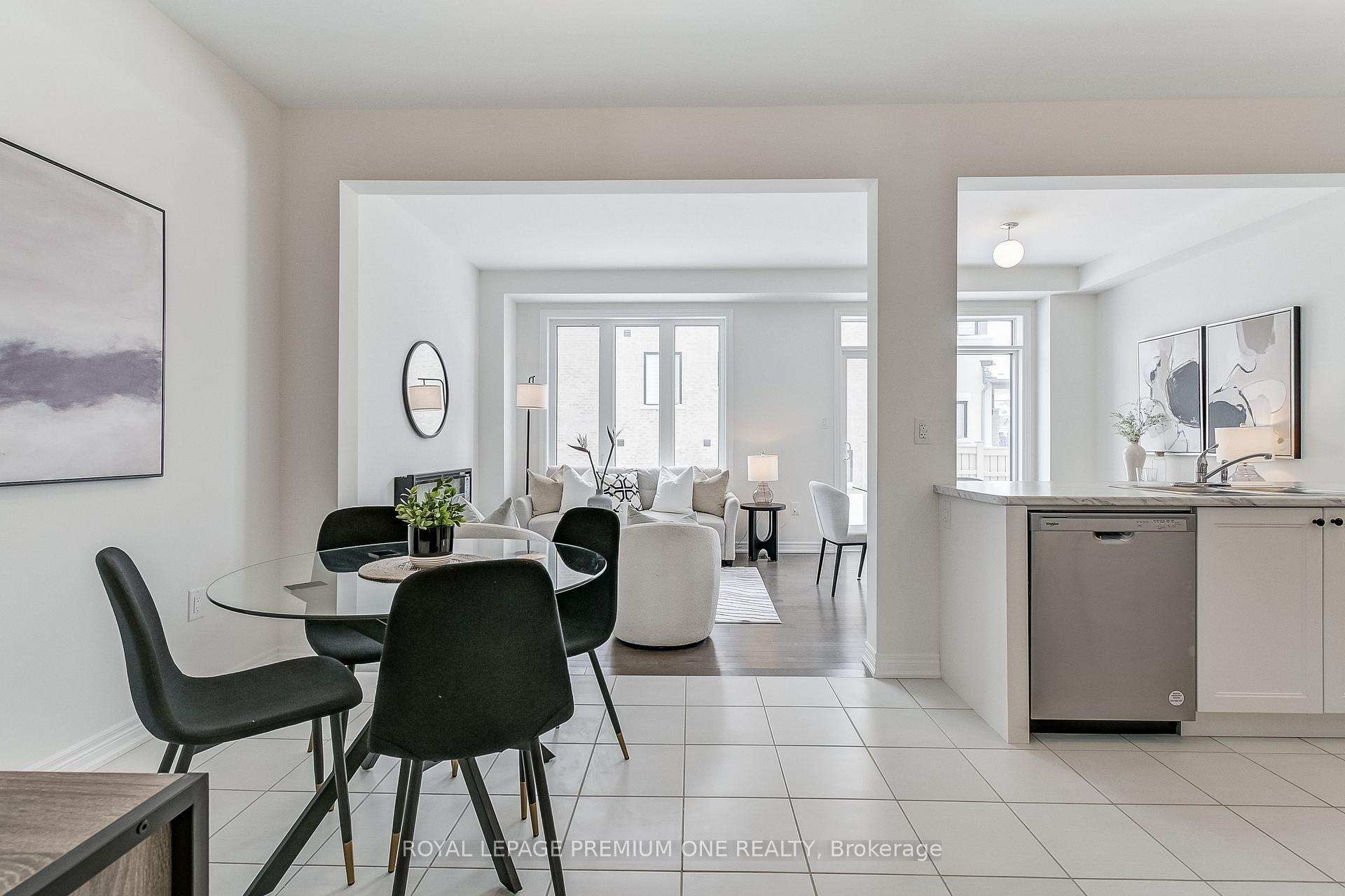 Photo 9 of 166 Hartington Street, Vaughan, Kleinburg — HOMEH