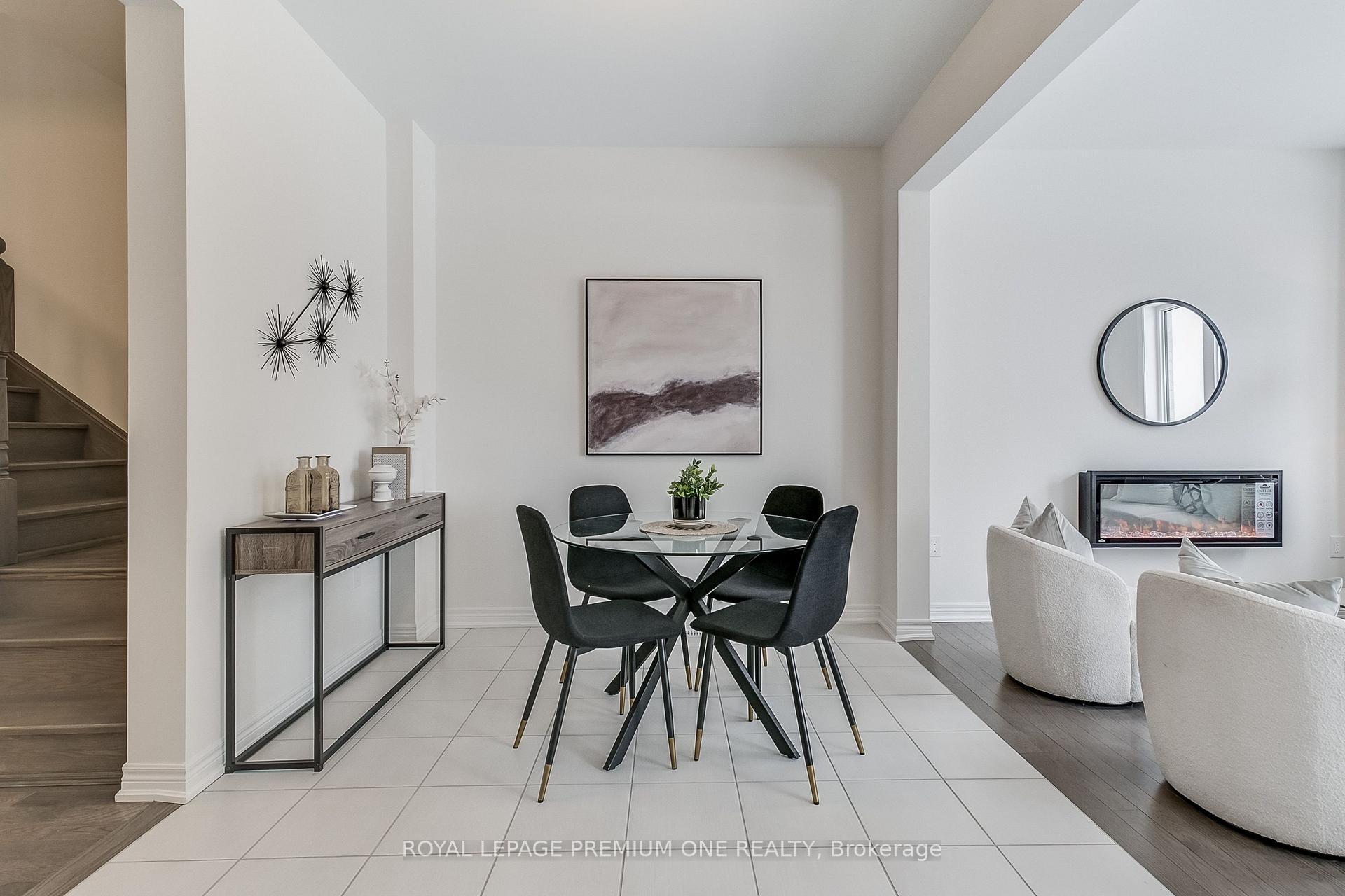 Photo 11 of 166 Hartington Street, Vaughan, Kleinburg — HOMEH