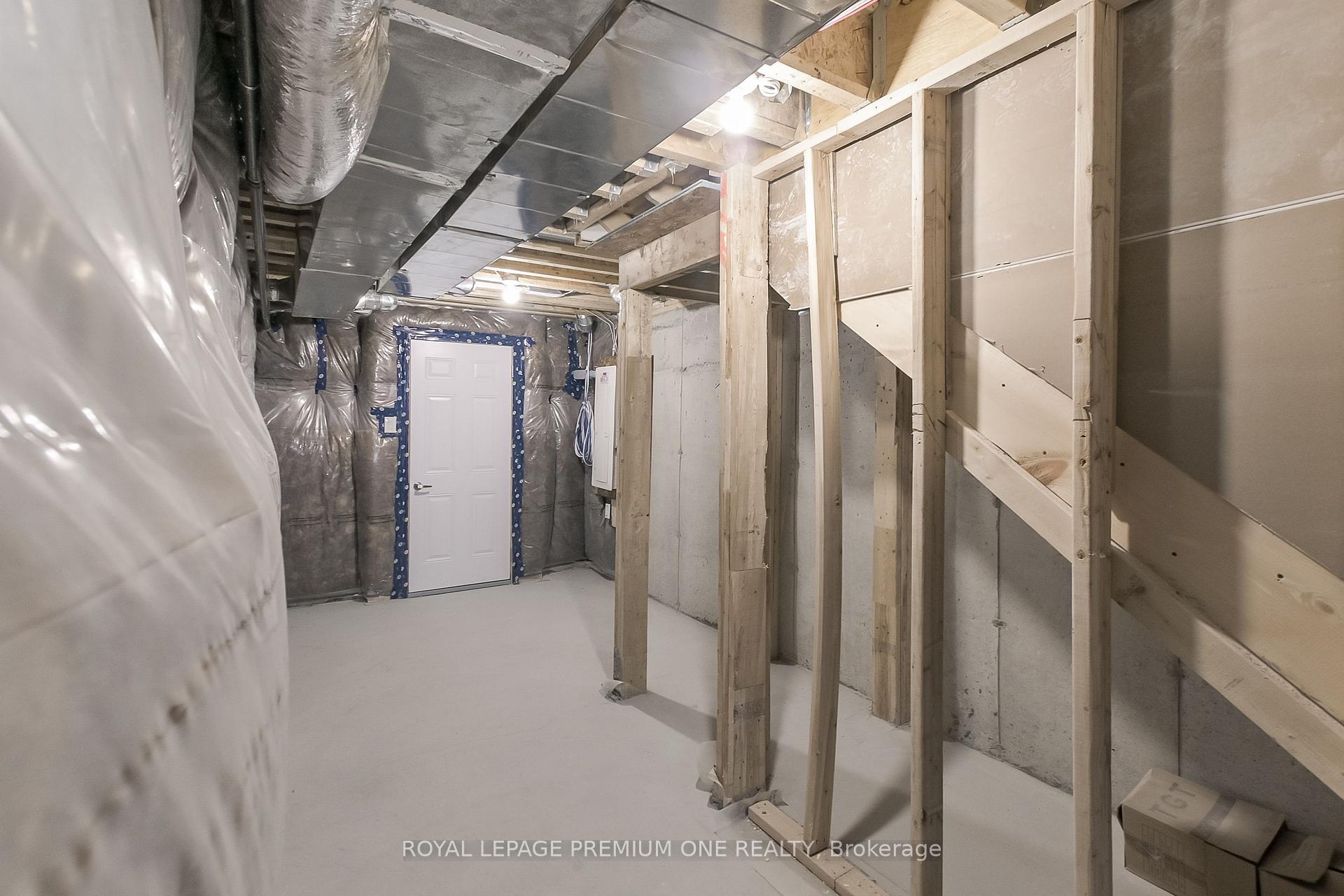 Photo 31 of 166 Hartington Street, Vaughan, Kleinburg — HOMEH