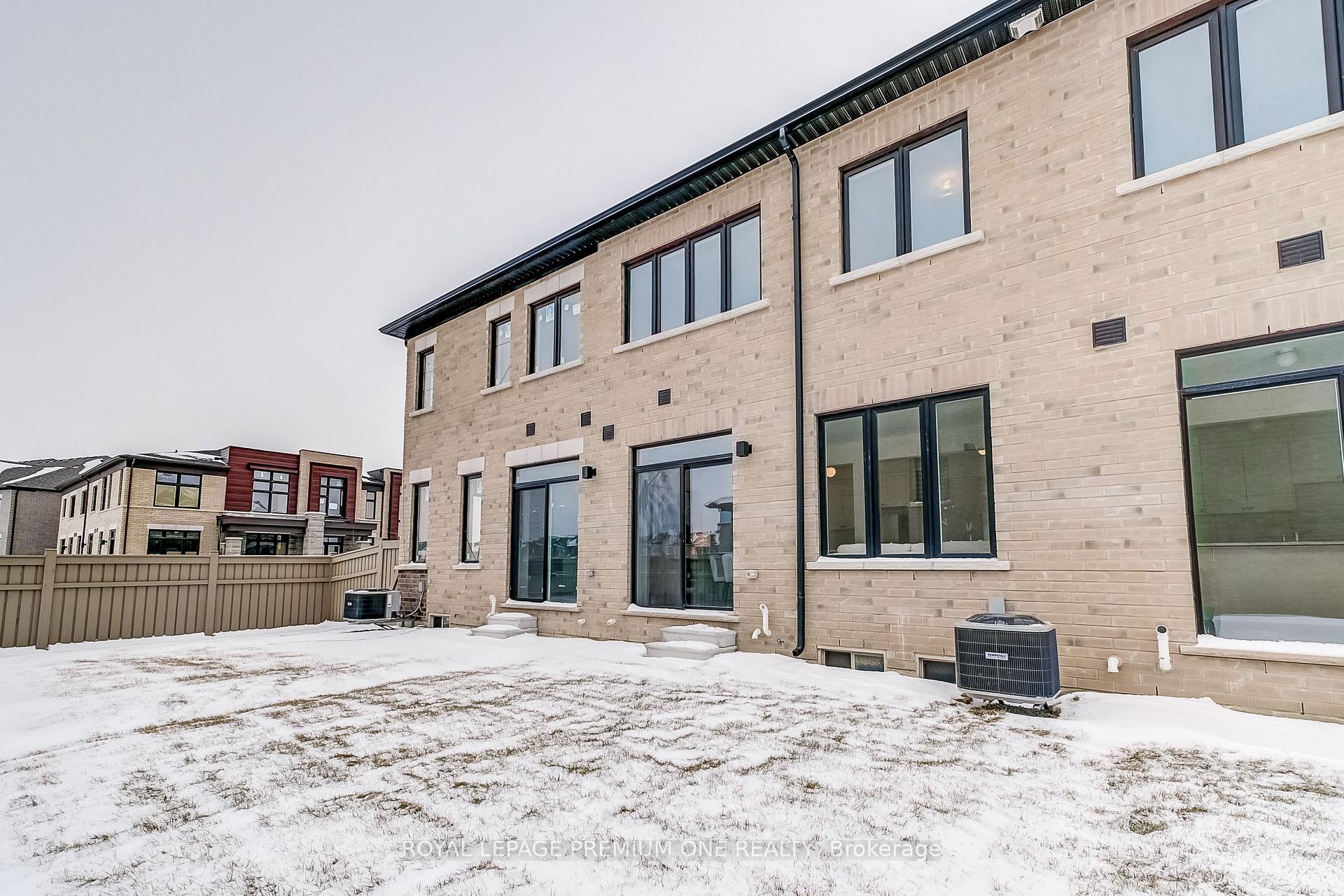 Photo 35 of 166 Hartington Street, Vaughan, Kleinburg — HOMEH