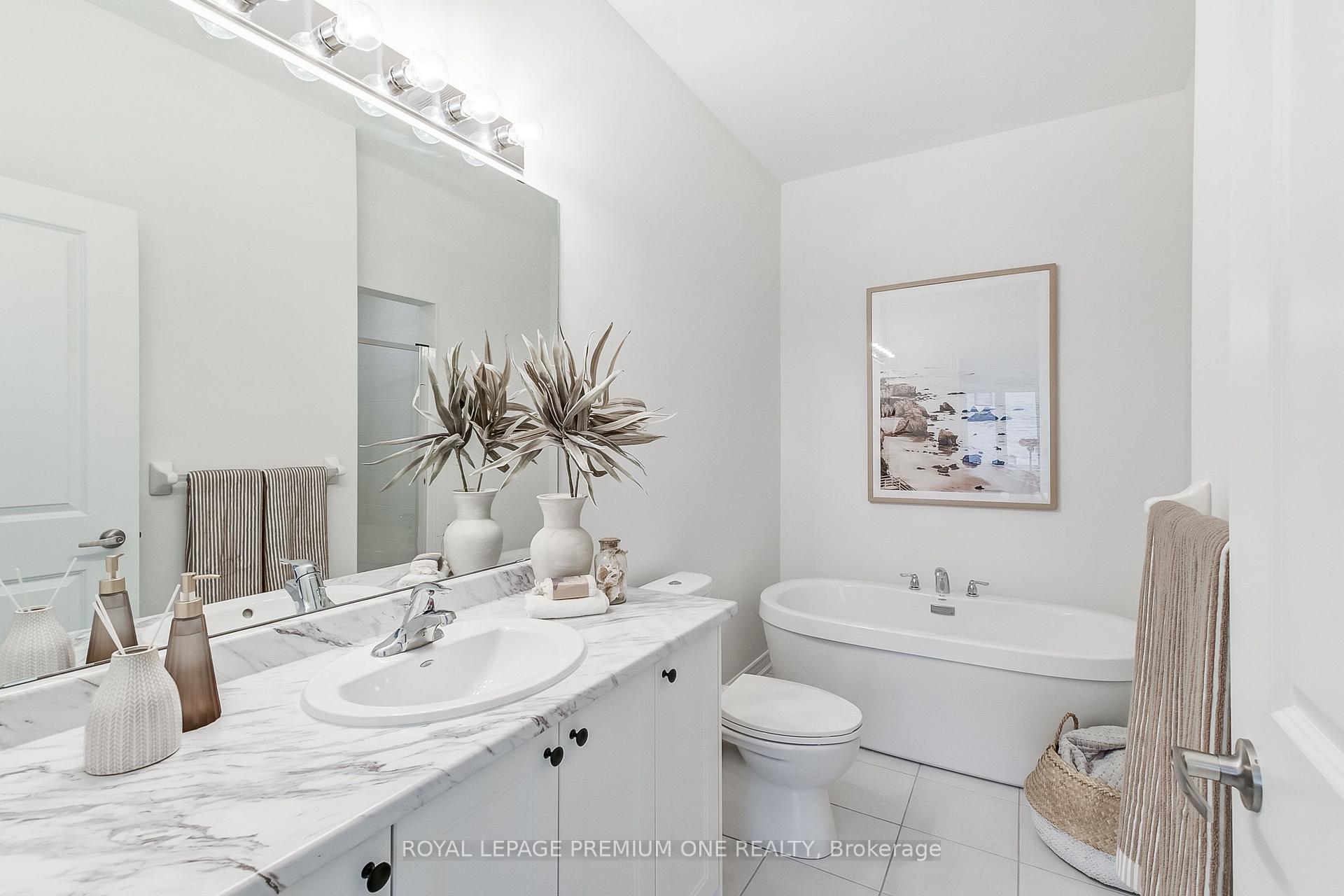 Photo 38 of 166 Hartington Street, Vaughan, Kleinburg — HOMEH