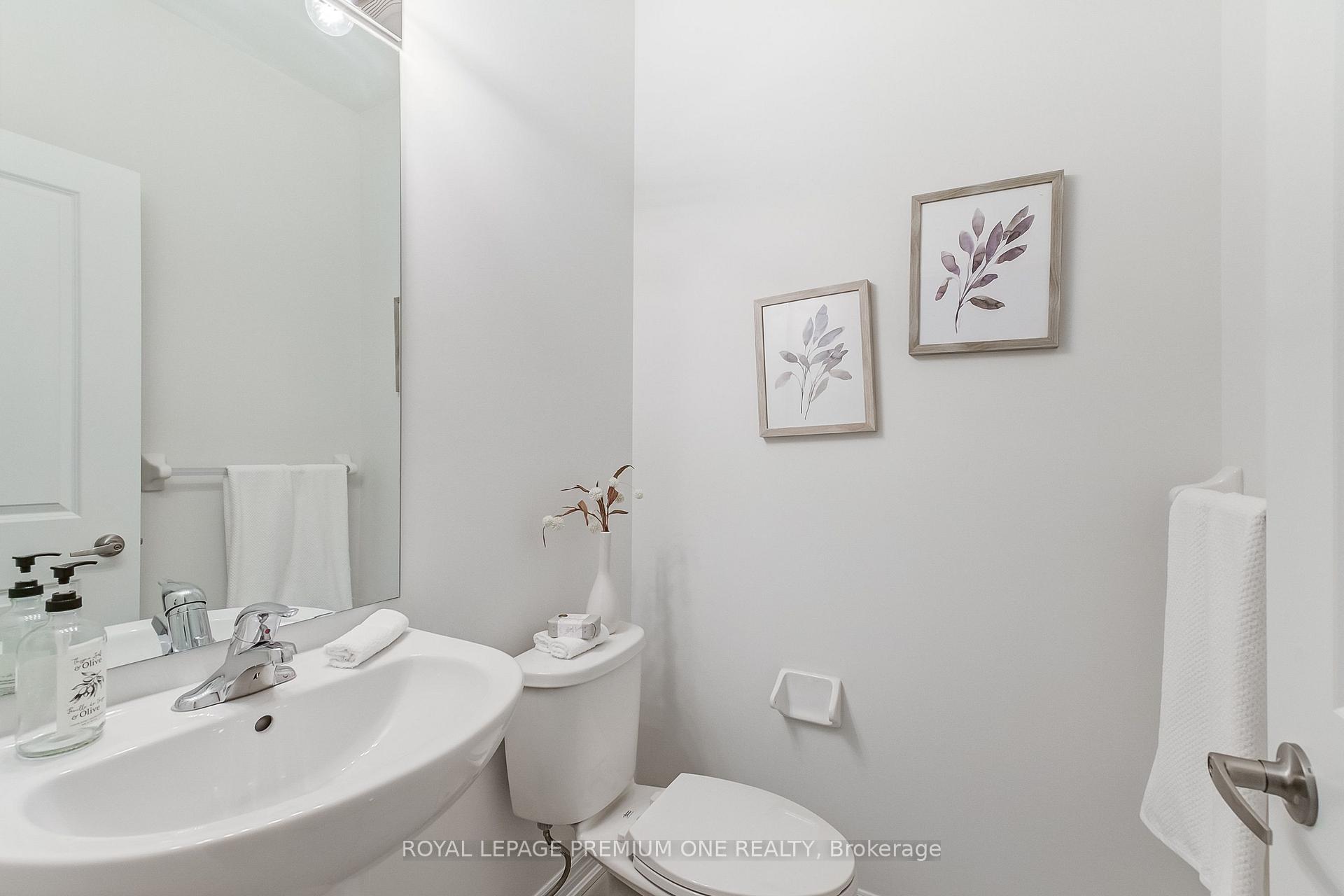 Photo 43 of 166 Hartington Street, Vaughan, Kleinburg — HOMEH