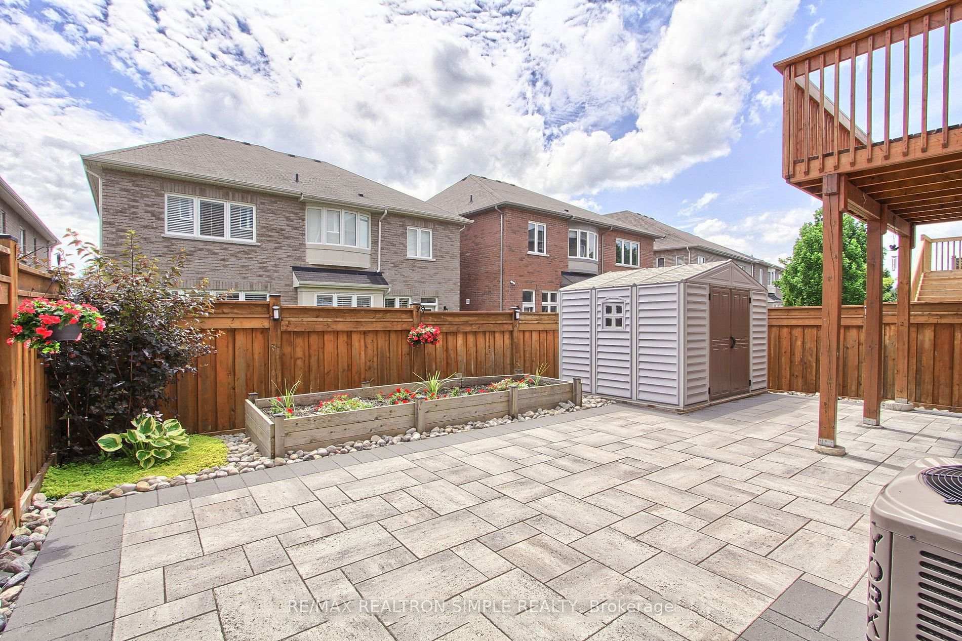 Photo 4 of Unit Bsmt, 66 Thomas Phillips Drive, Aurora, Rural Aurora — HOMEH