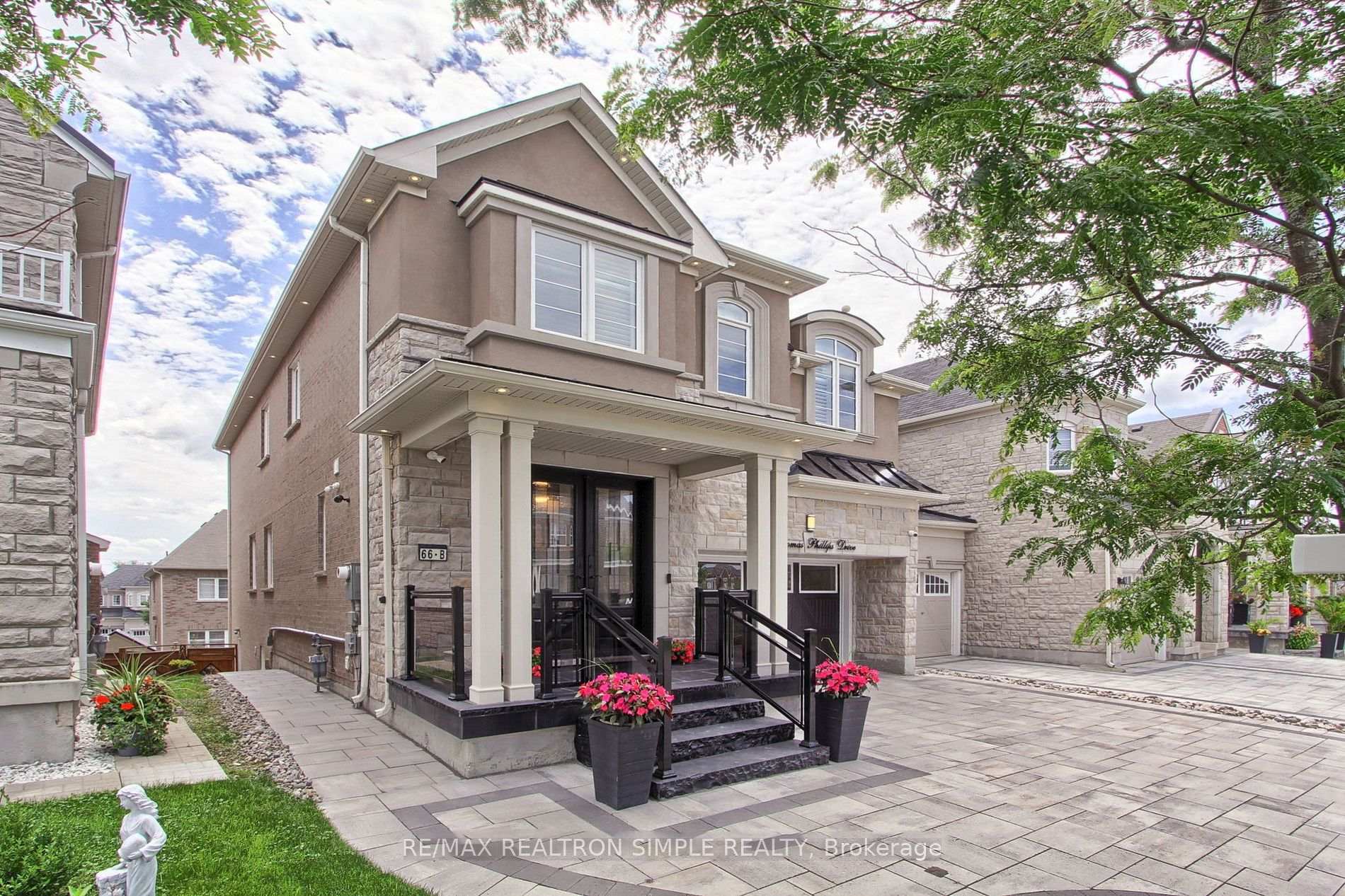 Photo 5 of Unit Bsmt, 66 Thomas Phillips Drive, Aurora, Rural Aurora — HOMEH