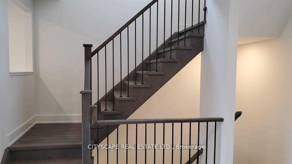 Photo 10 of Unit 7, 107 Concession Street, Cambridge, Christopher-Champlain — HOMEH