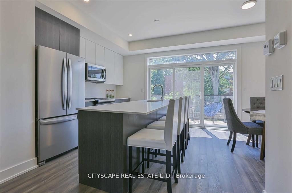 Photo 11 of Unit 7, 107 Concession Street, Cambridge, Christopher-Champlain — HOMEH