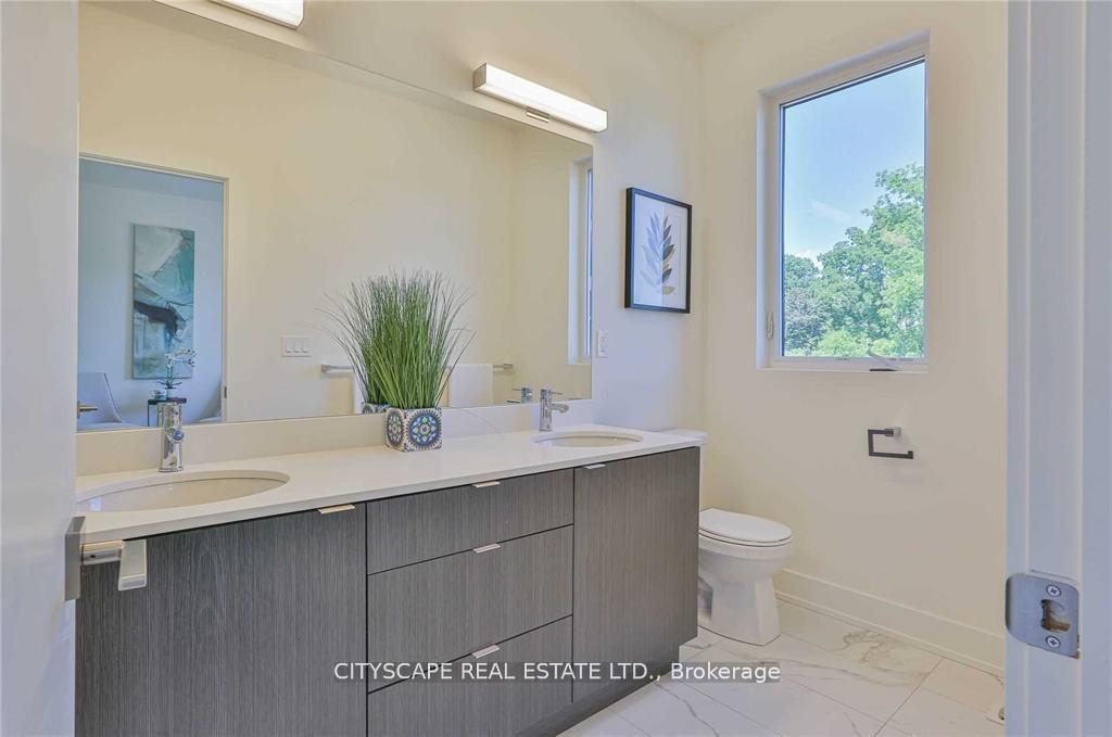 Photo 12 of Unit 7, 107 Concession Street, Cambridge, Christopher-Champlain — HOMEH