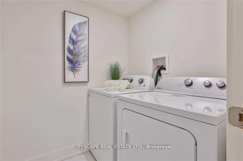 Photo 6 of Unit 7, 107 Concession Street, Cambridge, Christopher-Champlain — HOMEH