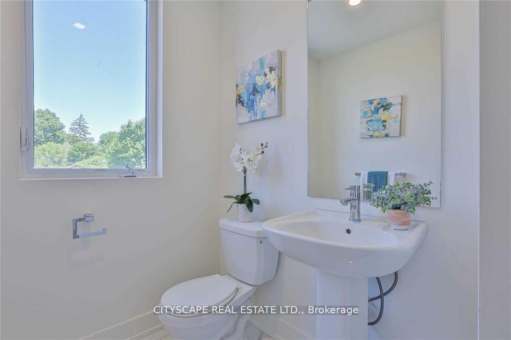 Photo 7 of Unit 7, 107 Concession Street, Cambridge, Christopher-Champlain — HOMEH