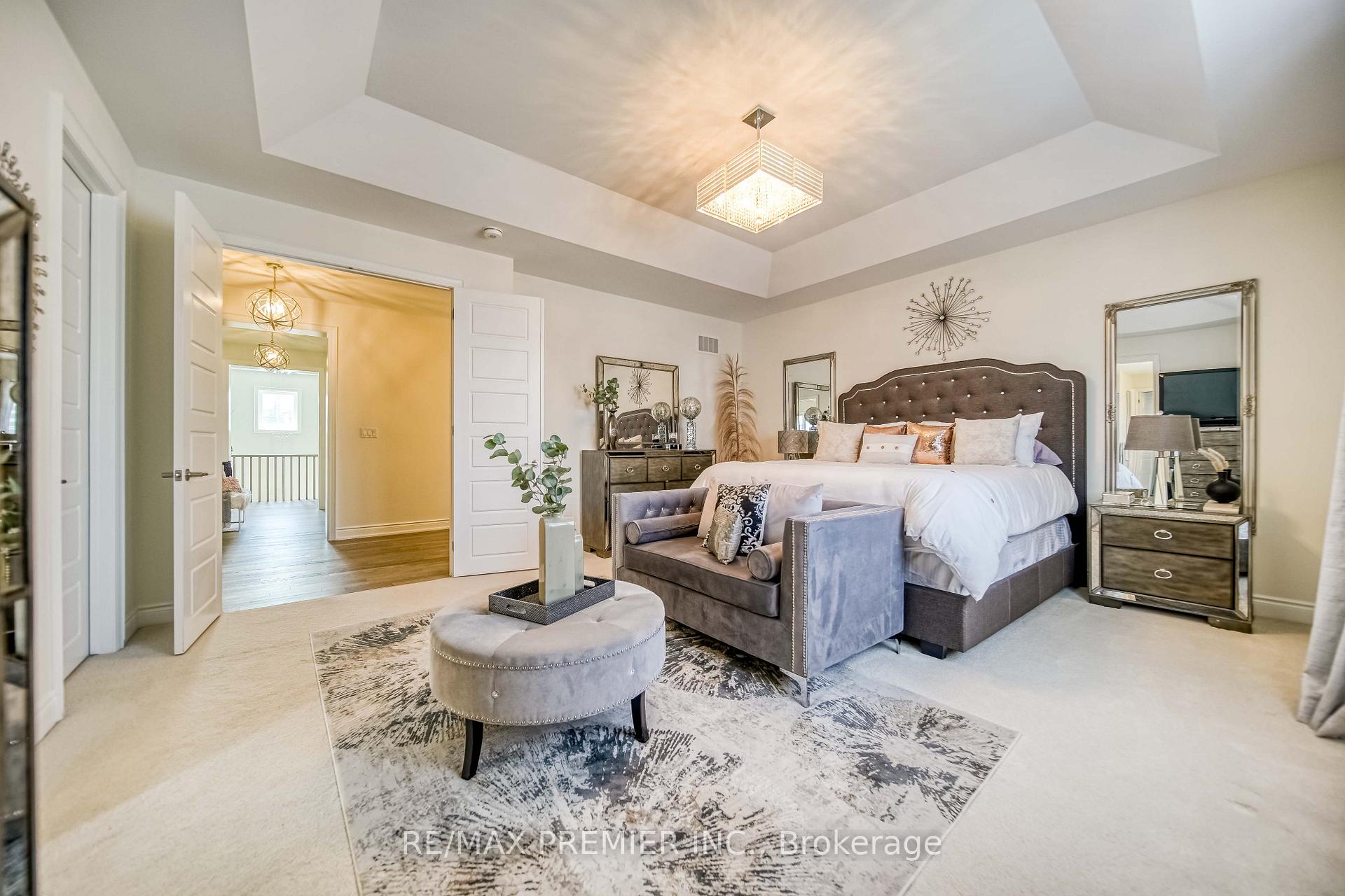 Photo 31 of 116 Klein Mills Road, Vaughan, Kleinburg — HOMEH