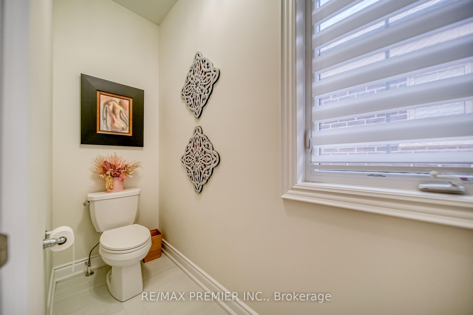 Photo 34 of 116 Klein Mills Road, Vaughan, Kleinburg — HOMEH