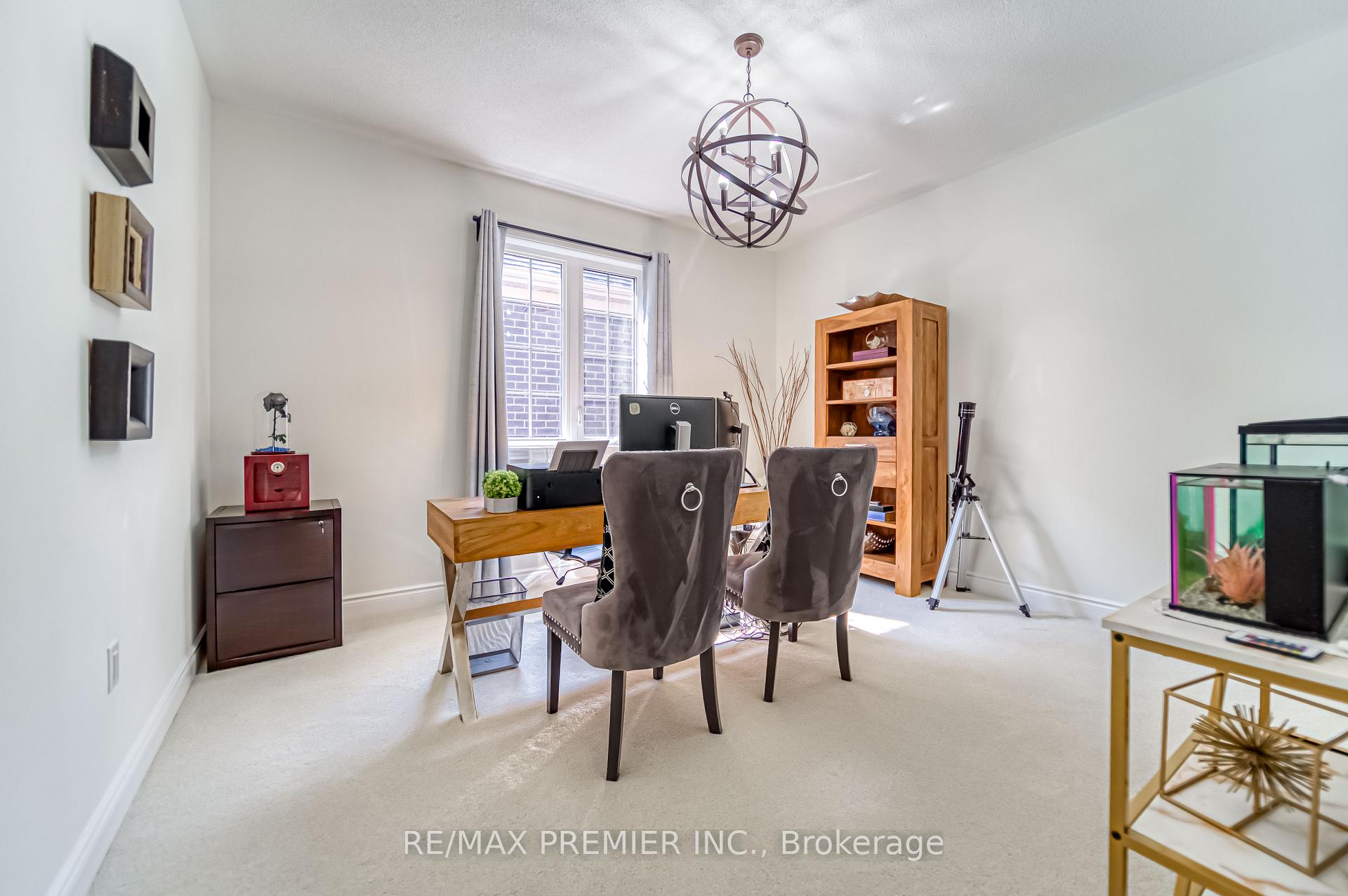Photo 39 of 116 Klein Mills Road, Vaughan, Kleinburg — HOMEH