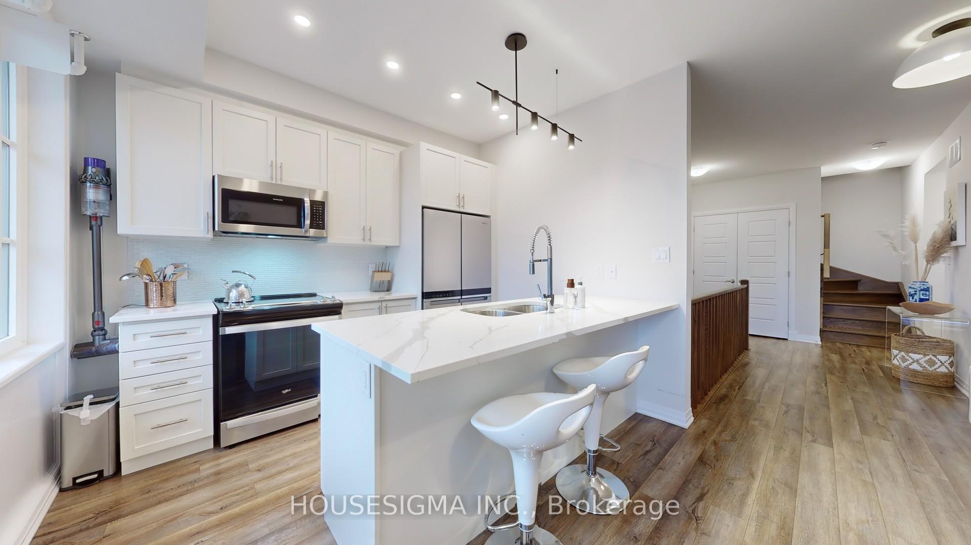 Photo 10 of Unit 309, 12 Blanshard Street, Hamilton, Kirkendall — HOMEH