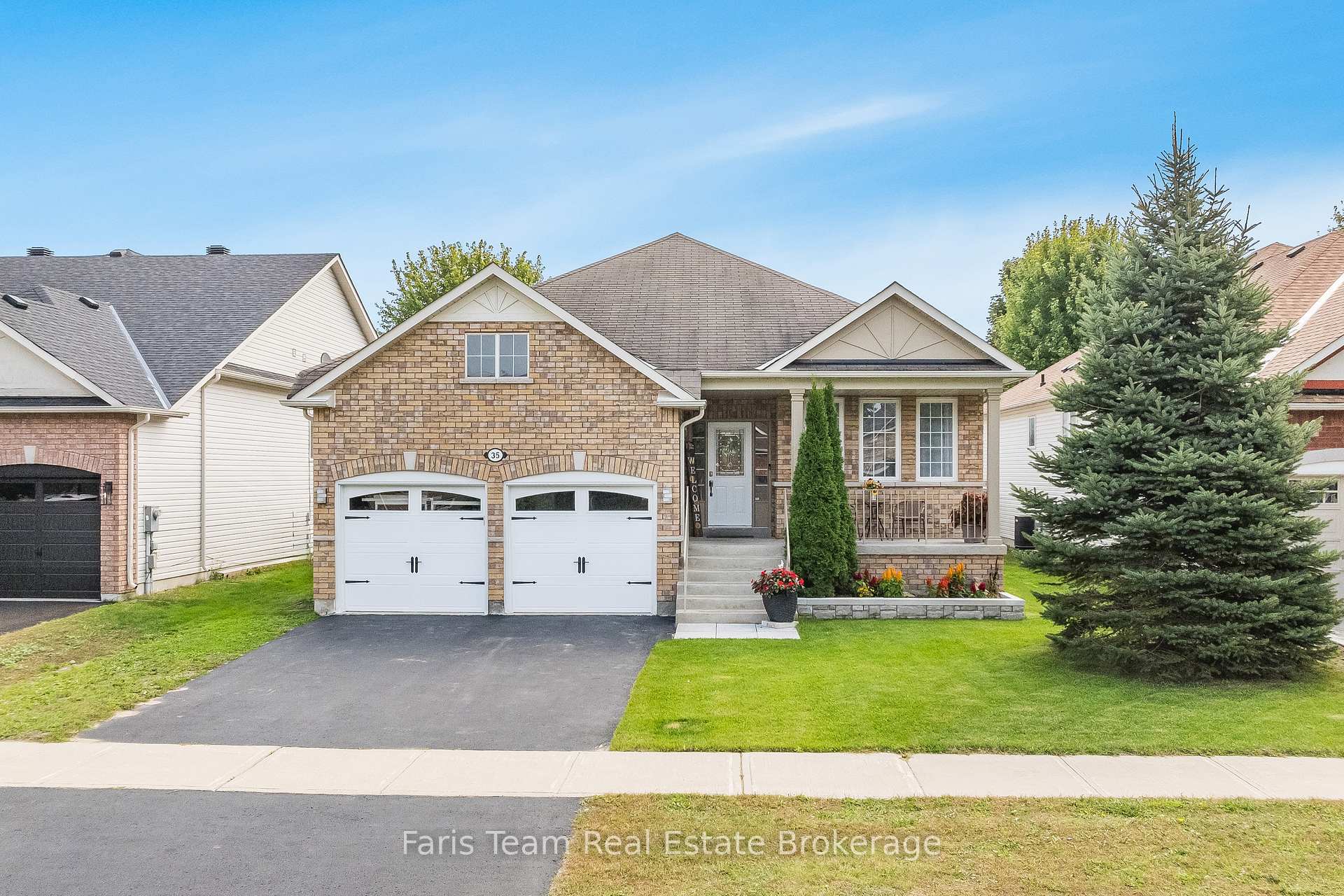 Photo 6 of 35 Princess Point Drive, Wasaga Beach — HOMEH