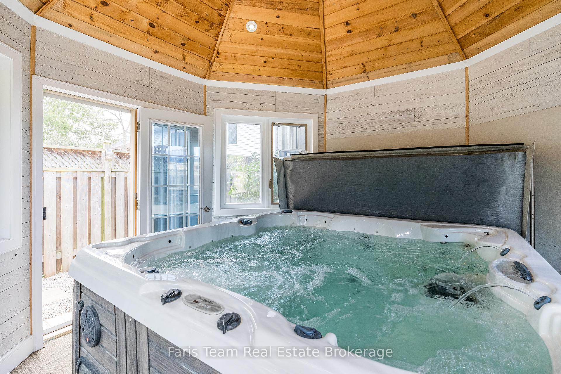 Photo 46 of 35 Princess Point Drive, Wasaga Beach — HOMEH