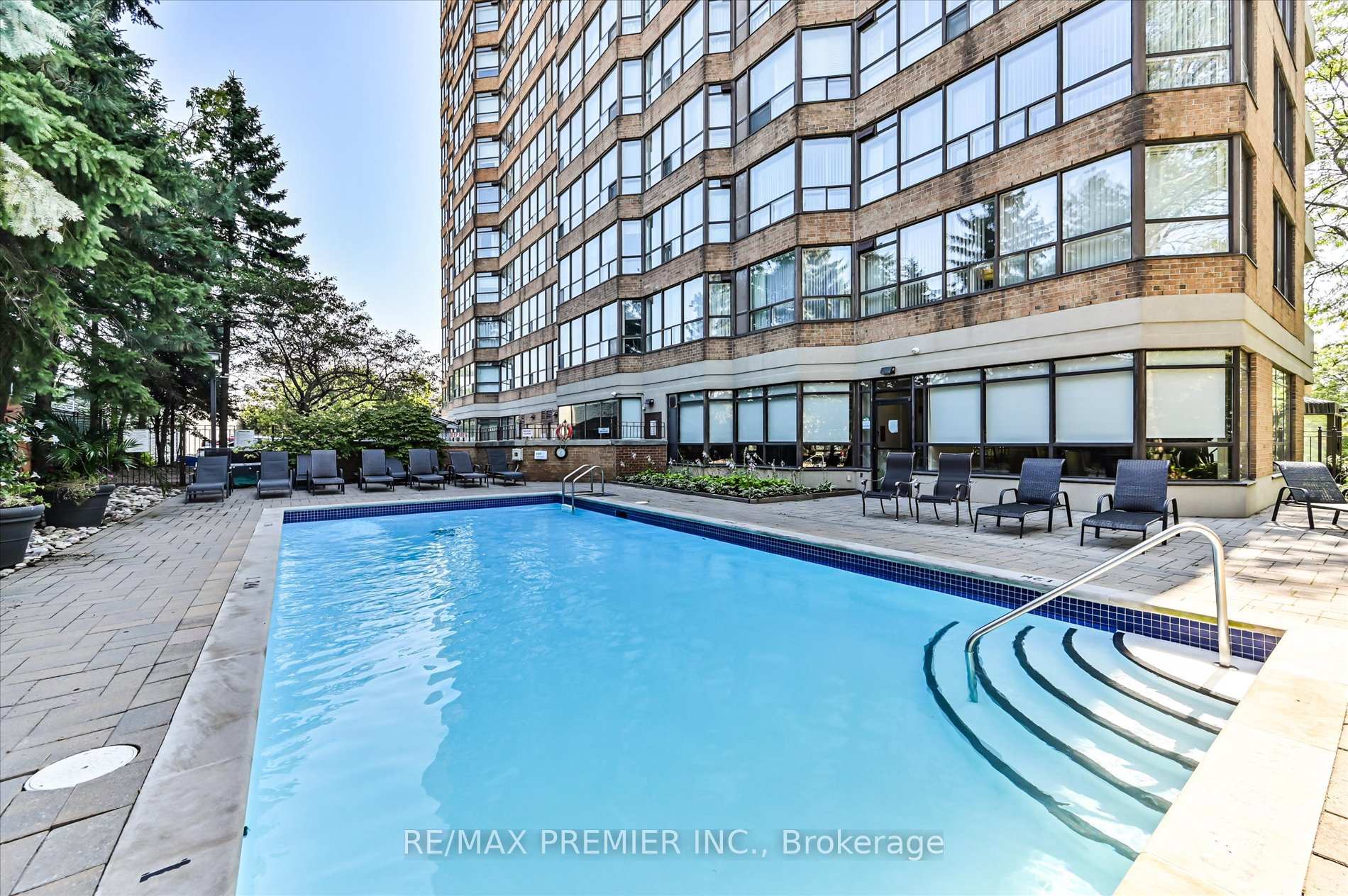 Photo 24 of Unit 1711, 268 Ridley Boulevard, Toronto, Bedford Park-Nortown — HOMEH