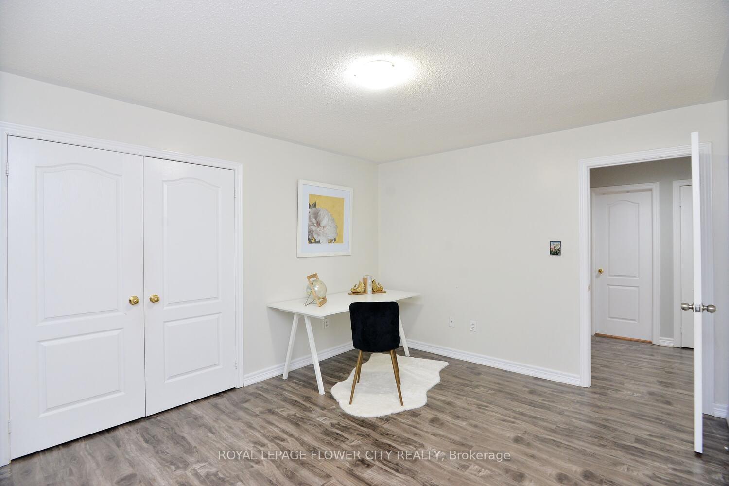 Photo 31 of 19 Flatbush Lane, Brampton, Fletcher's Meadow — HOMEH