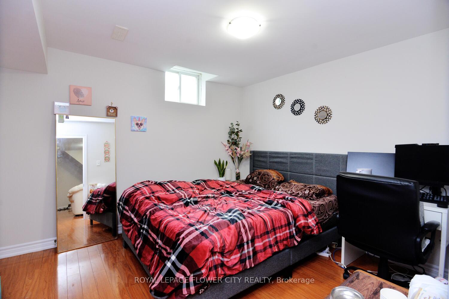 Photo 41 of 19 Flatbush Lane, Brampton, Fletcher's Meadow — HOMEH