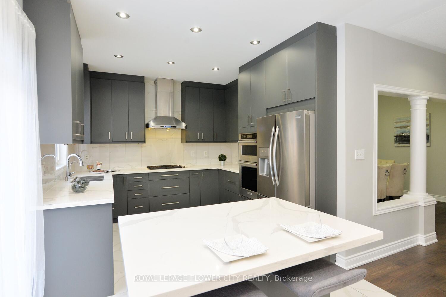 Photo 50 of 19 Flatbush Lane, Brampton, Fletcher's Meadow — HOMEH
