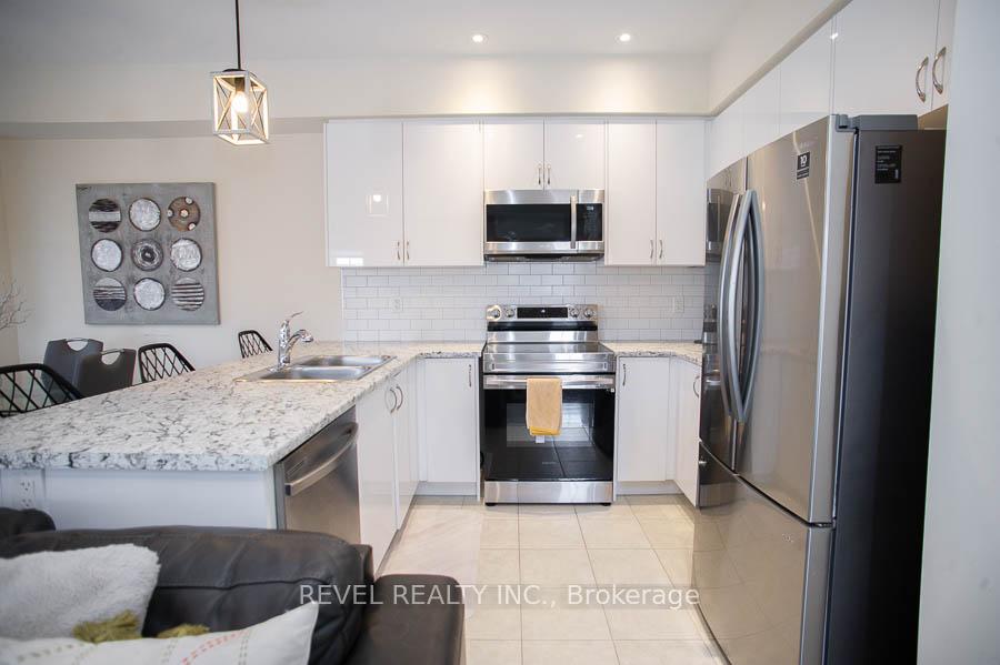 Photo 8 of 176 Flagg Avenue, Brant, Paris — HOMEH